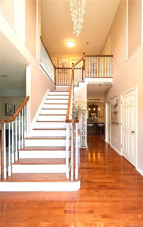 #3 photo, 38 Panorama Drive, New Windsor , NY 12553