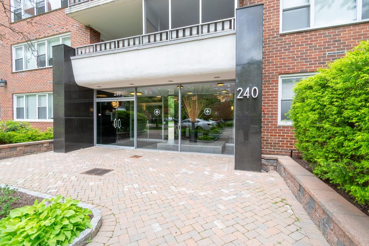 #13 photo, 240 Garth Road, Scarsdale , NY 10583