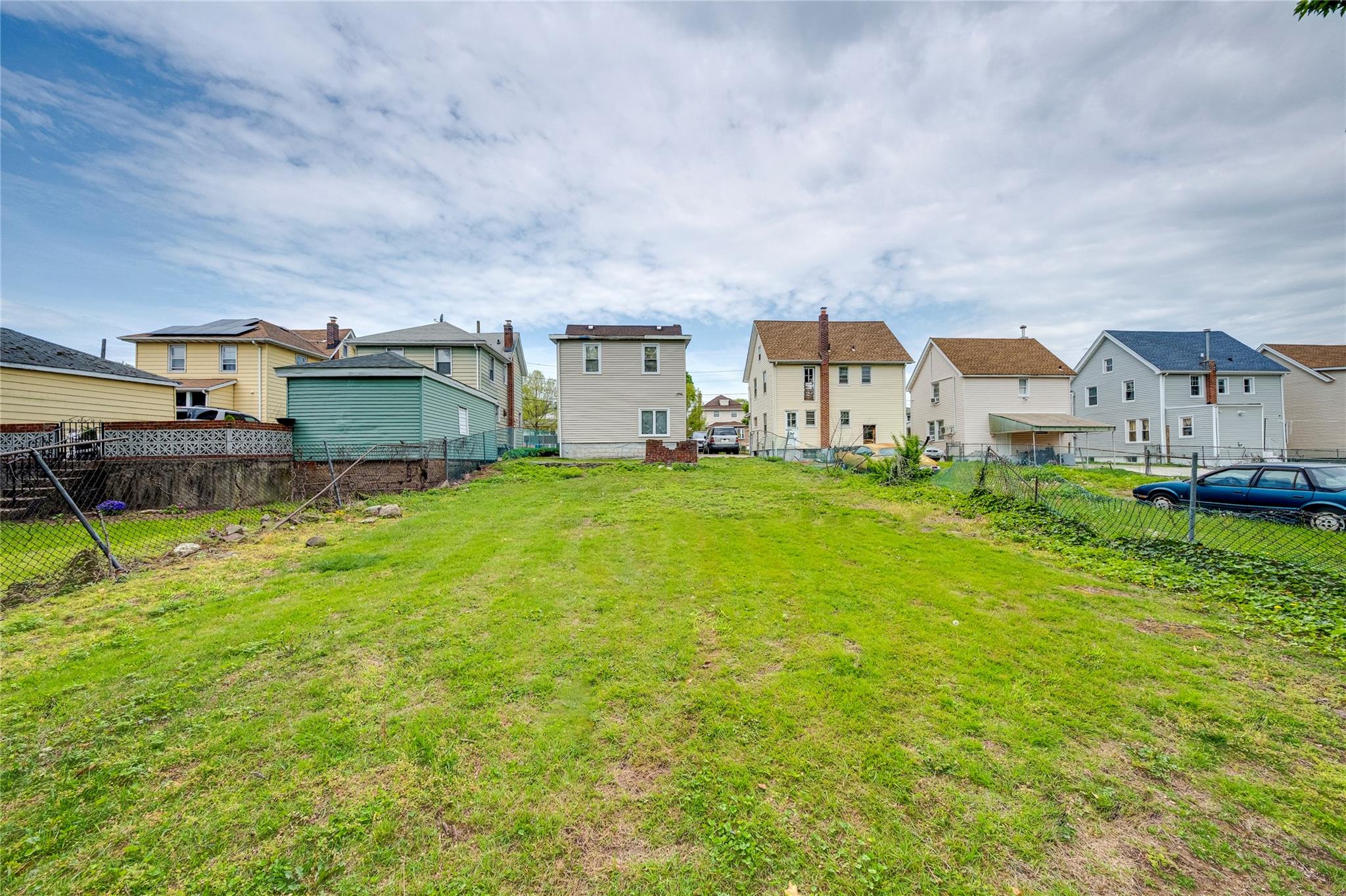 #2 photo, 193-32 Williamson Avenue, Springfield Gardens , NY 11413