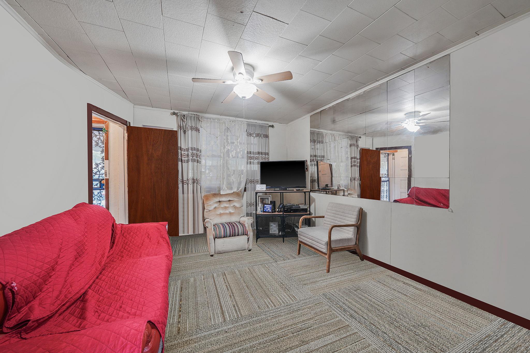 #6 photo, 20 Lamont Court, Brooklyn , NY 11225