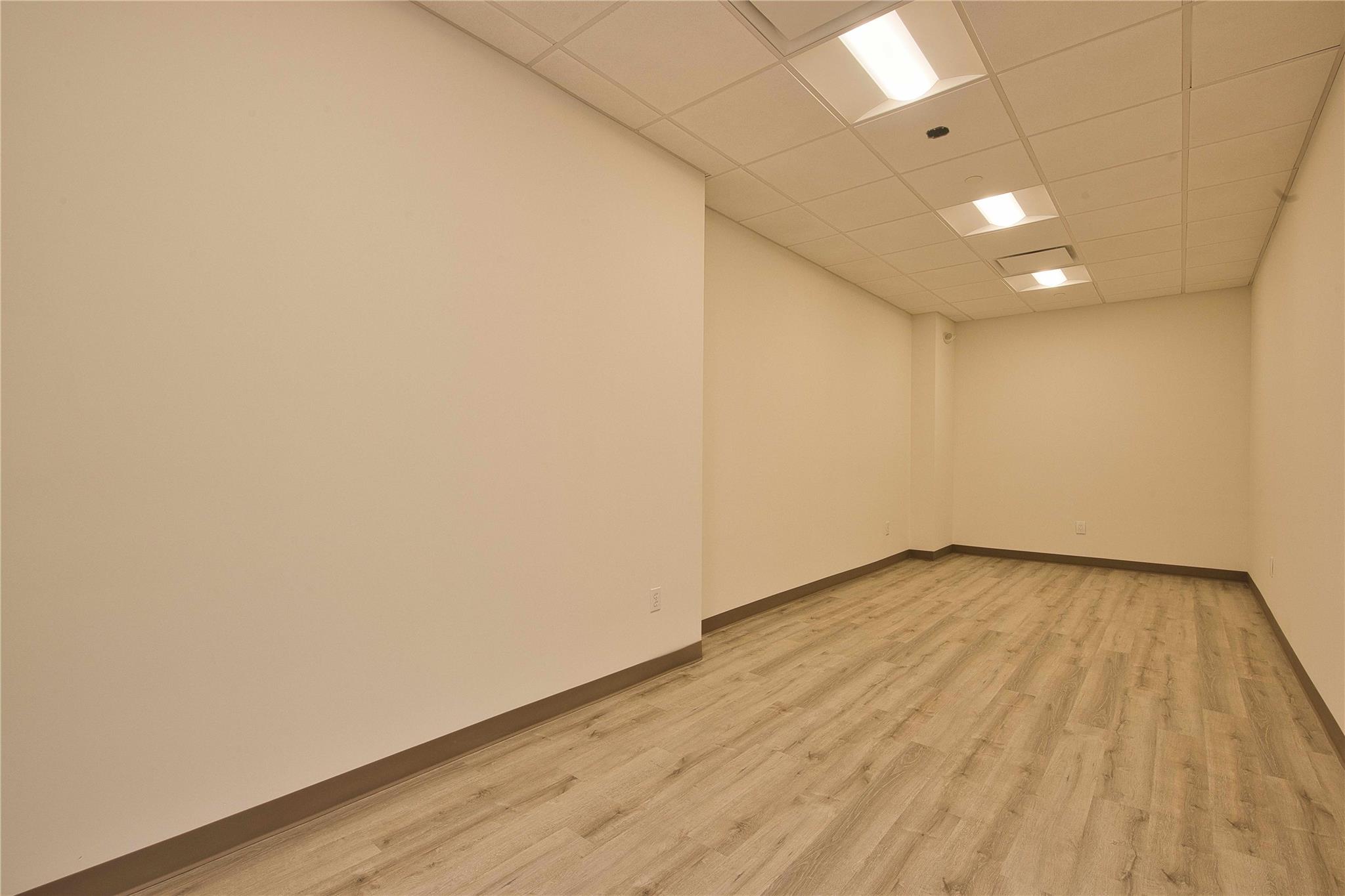 #14 photo, 330 Forest0 Avenue, ナッソー郡 Locust Valley , NY 11560