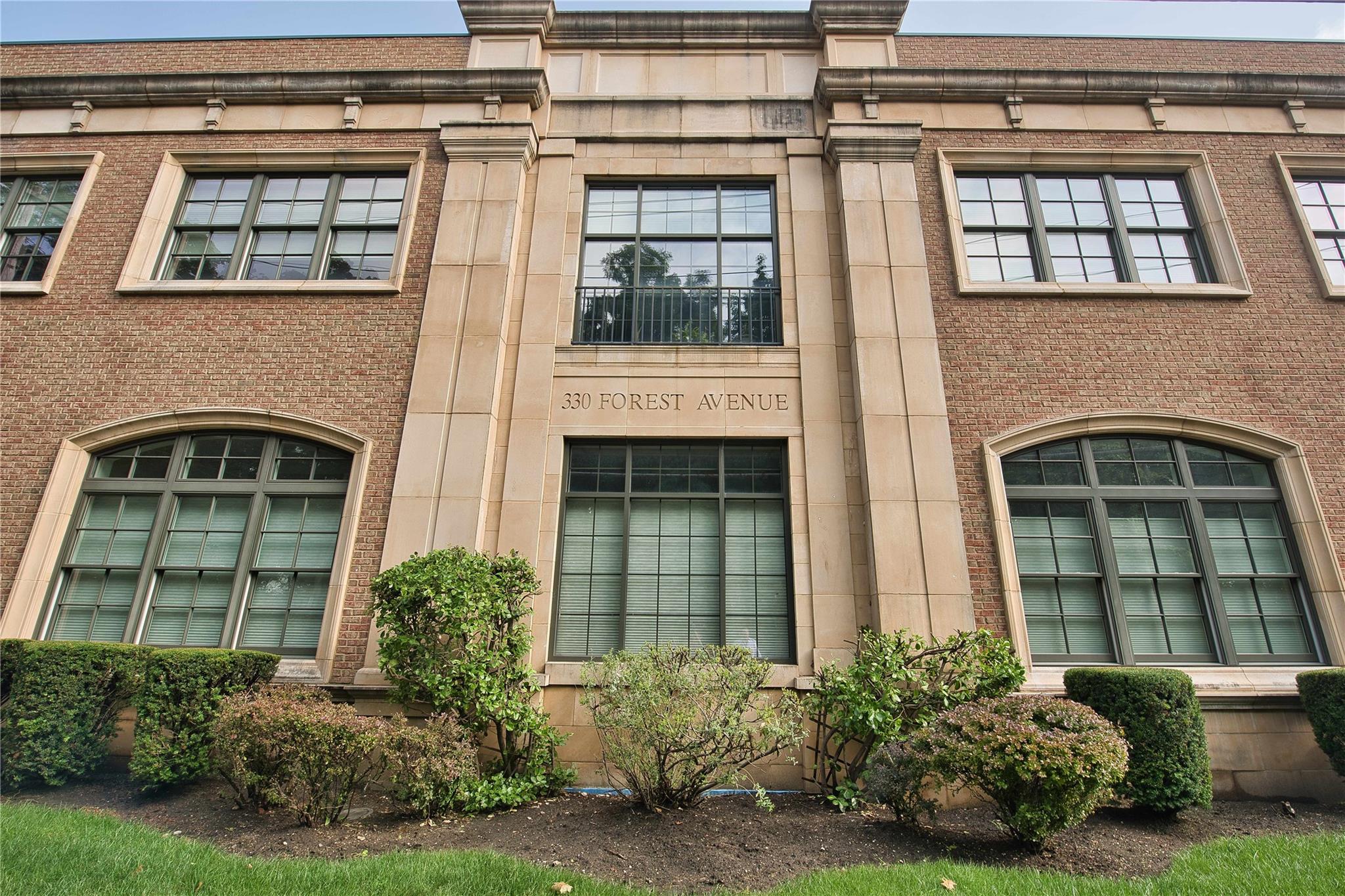 #3 photo, 330 Forest0 Avenue, ナッソー郡 Locust Valley , NY 11560