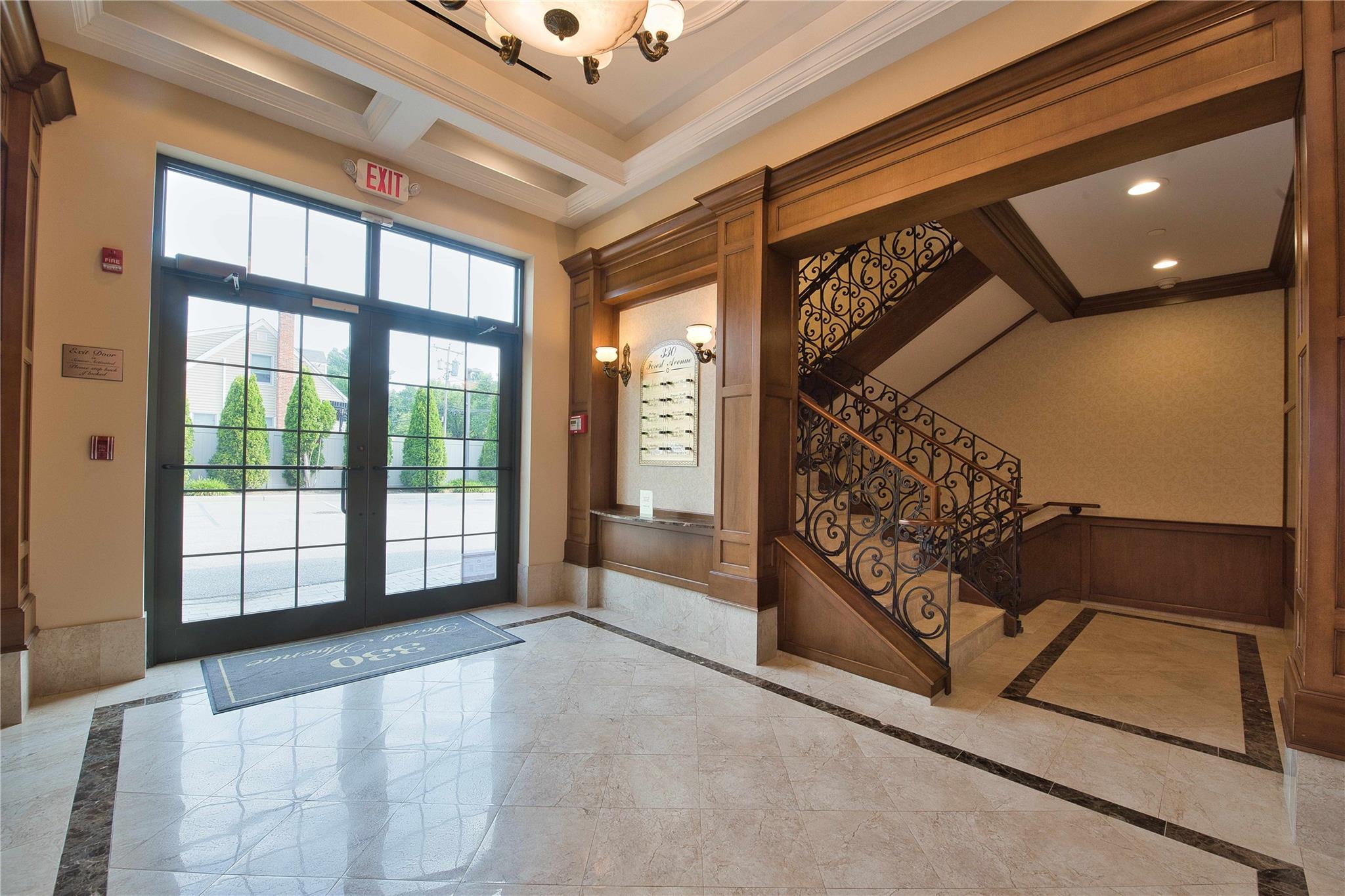 #5 photo, 330 Forest0 Avenue, ナッソー郡 Locust Valley , NY 11560