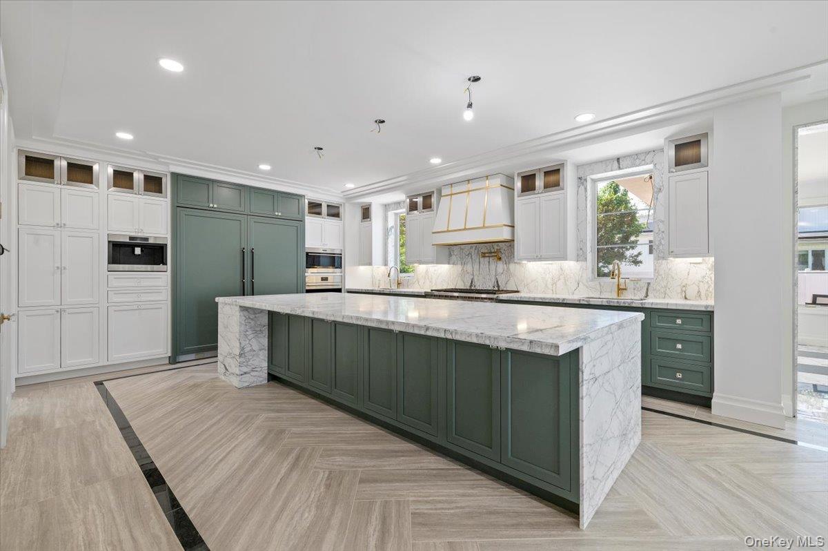 #9 photo, 19 Maple Avenue, מחוז נסאו Cedarhurst , NY 11516