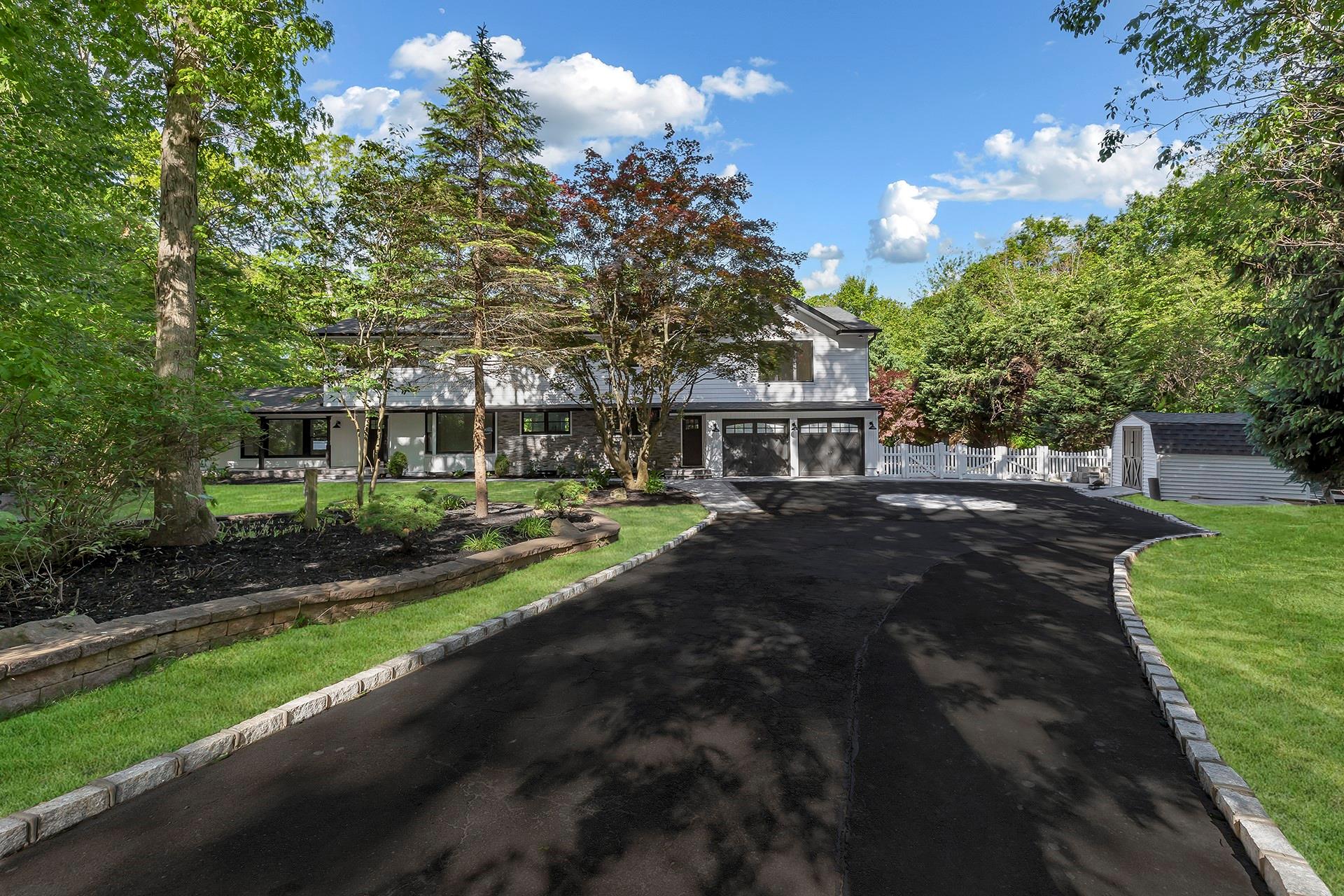 #1 photo, 38 Cottontail Road, Melville , NY 11747