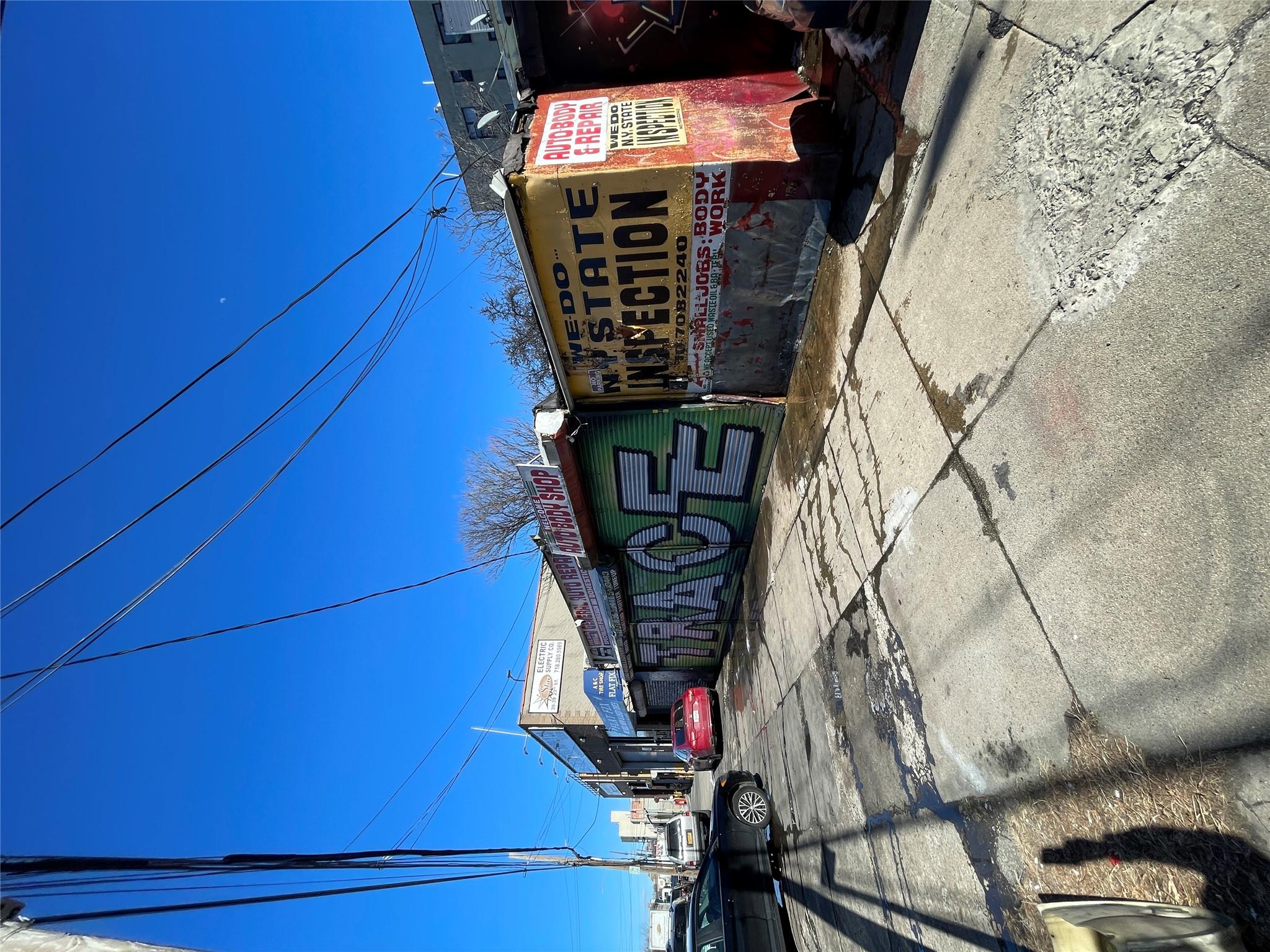 #2 photo, 2303 40 Avenue, クイーンズ区 Long Island City , NY 11101