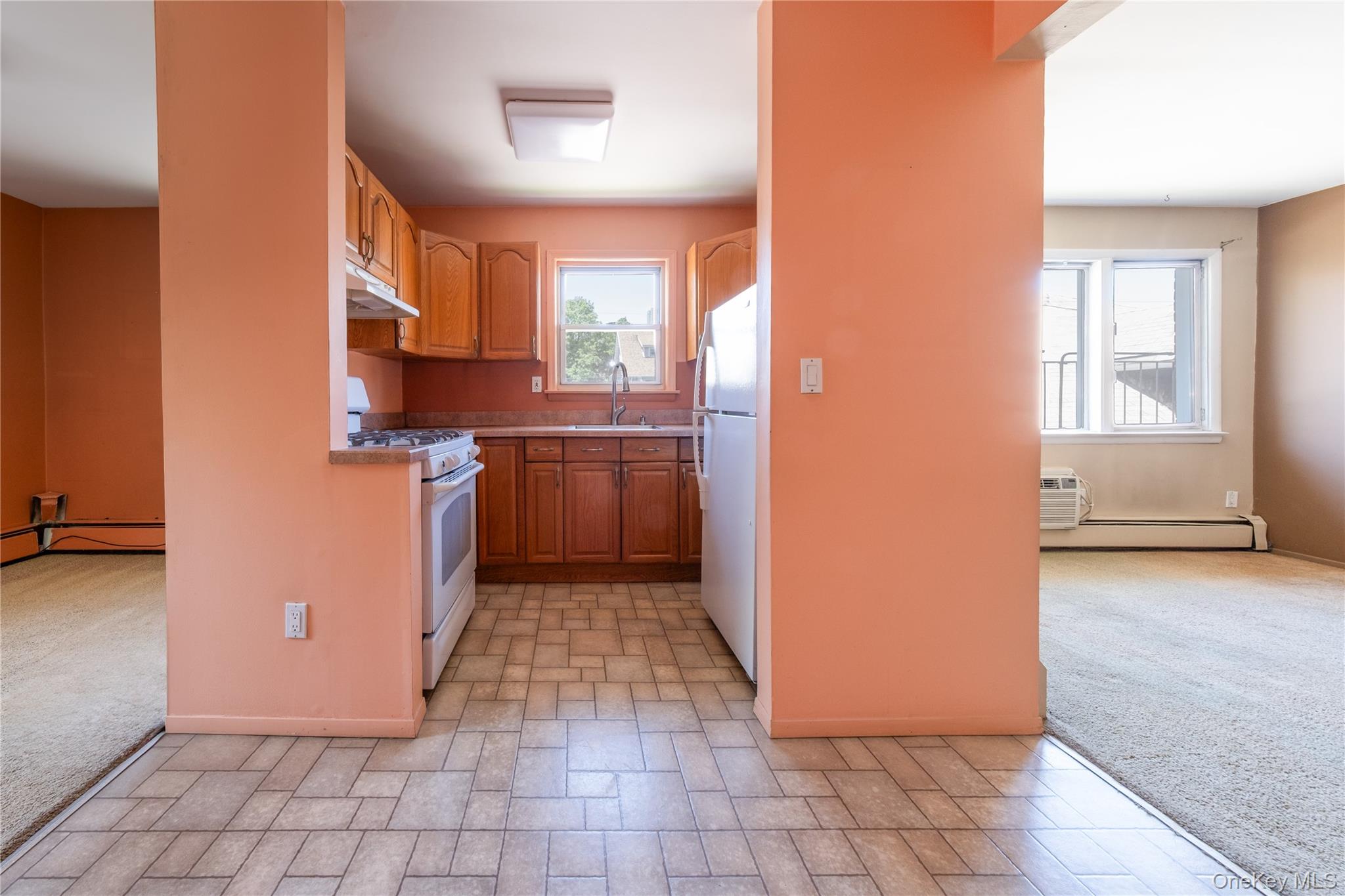 #2 photo, 200 Centre Avenue, New Rochelle , NY 10805