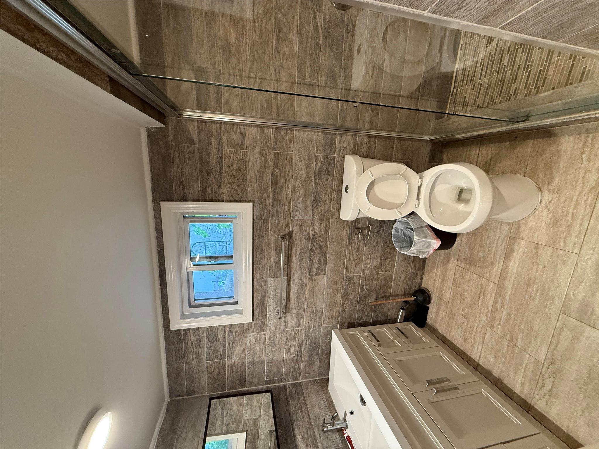 #10 photo, 75-22 190 Street, クイーンズ区 Fresh Meadows , NY 11366