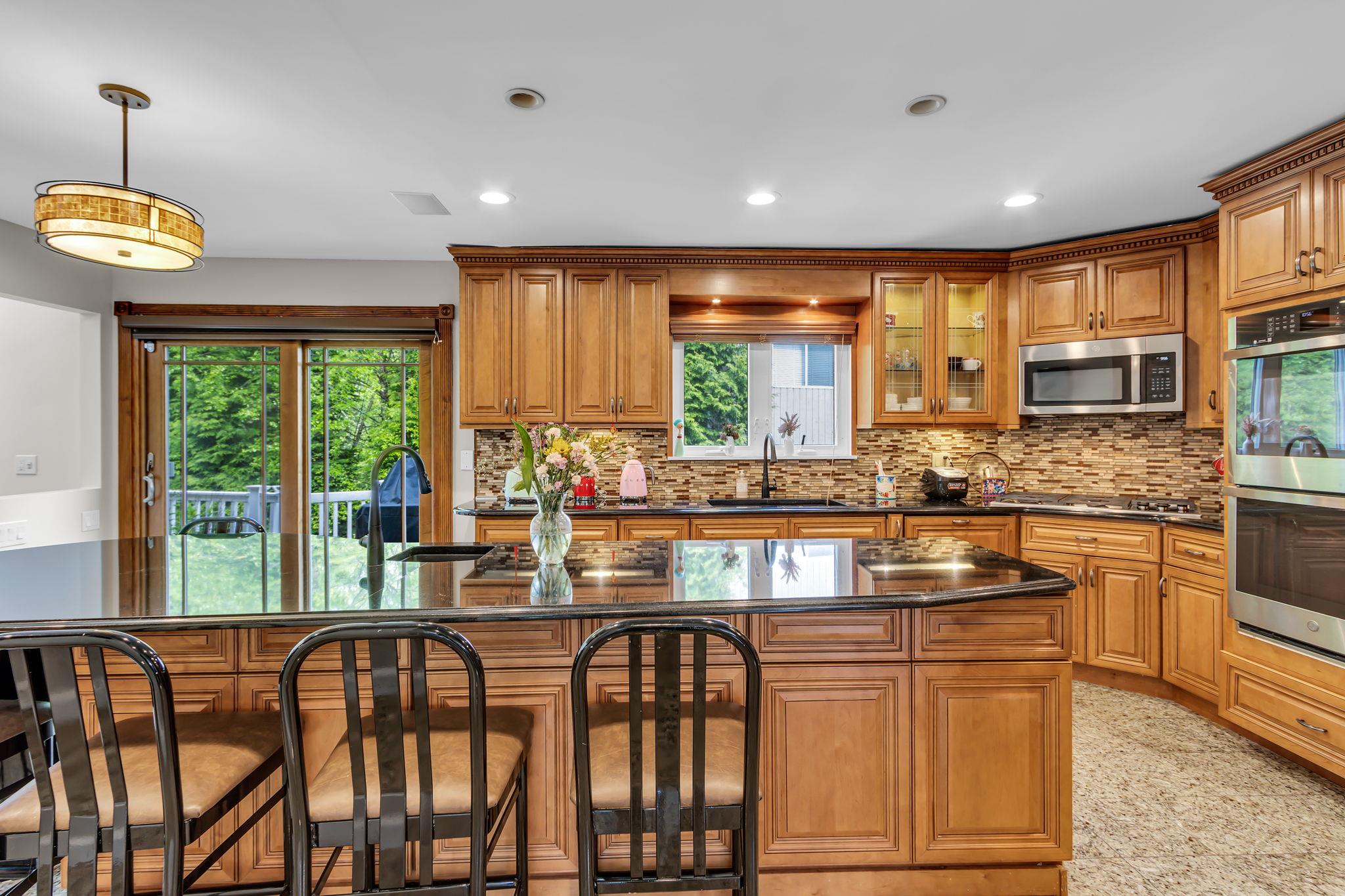 #16 photo, 5 Deer Run, Rye Brook , NY 10573