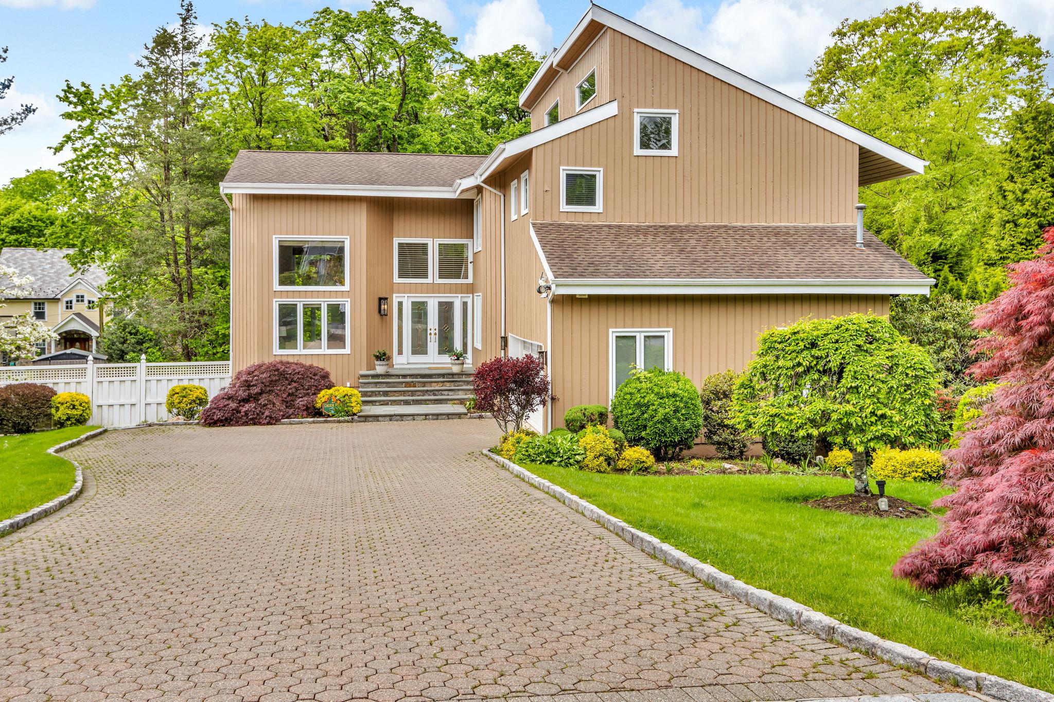 #3 photo, 5 Deer Run, Rye Brook , NY 10573