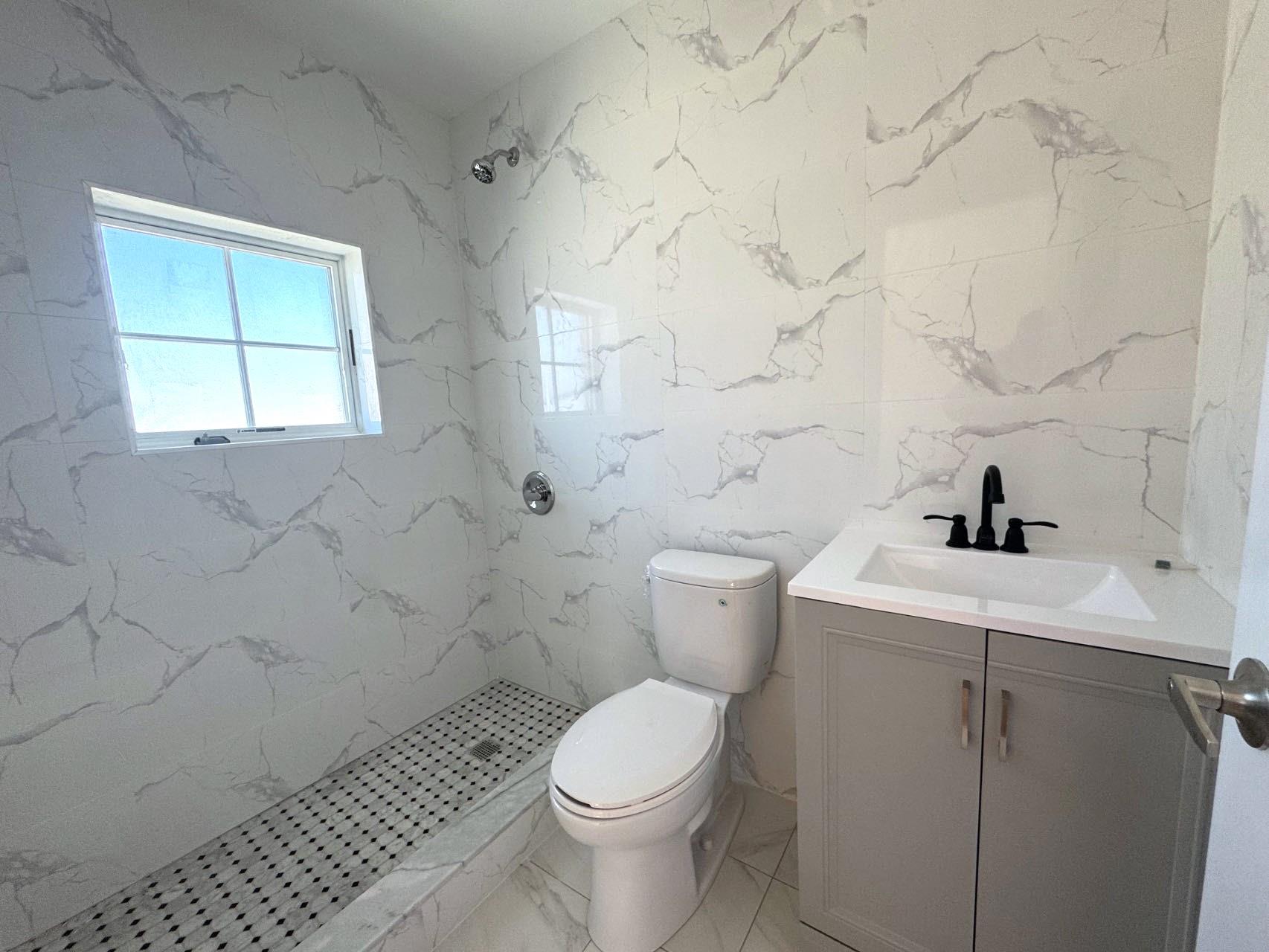 #14 photo, 36-46 205th ST, クイーンズ区 Bayside , NY 11361