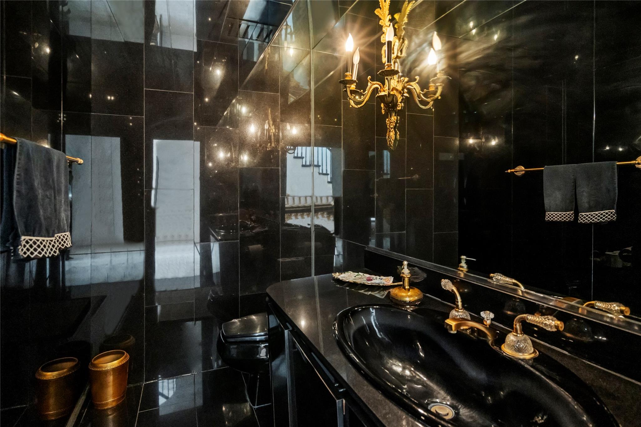 #12 photo, 2 Harbor Court, ナッソー郡 Roslyn Harbor , NY 11576