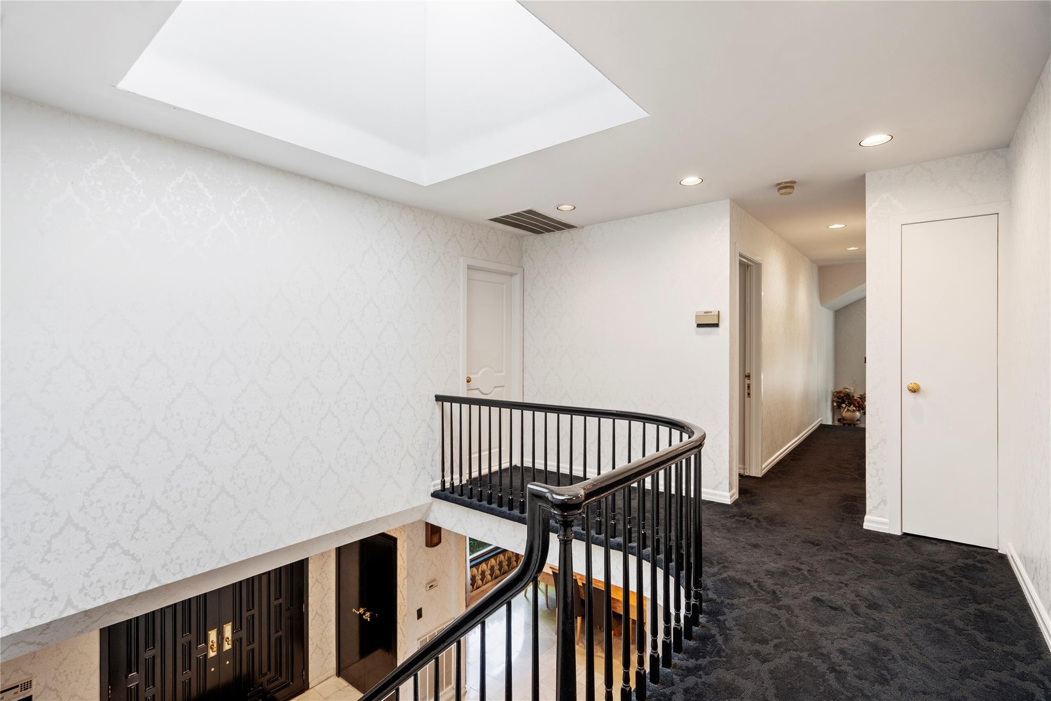 #13 photo, 2 Harbor Court, ナッソー郡 Roslyn Harbor , NY 11576