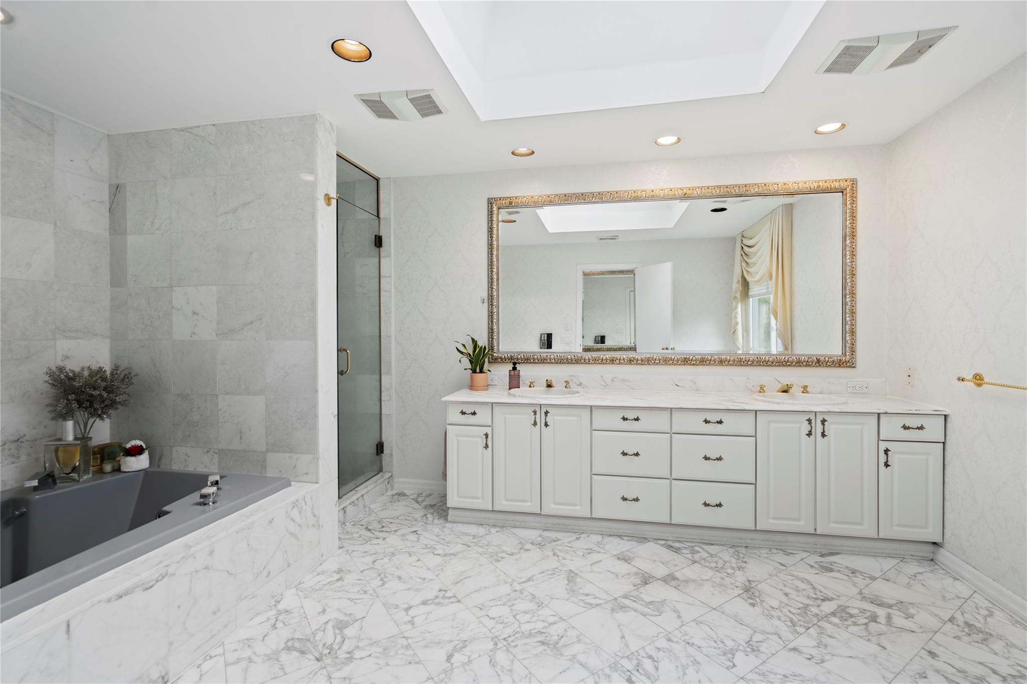 #15 photo, 2 Harbor Court, ナッソー郡 Roslyn Harbor , NY 11576