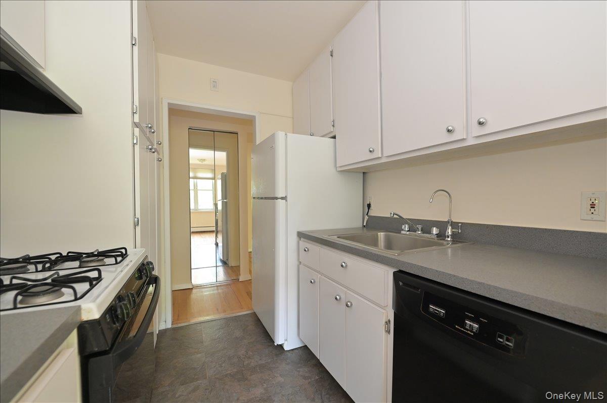 #10 photo, 25 CANTERBURY Road, ナッソー郡 Great Neck , NY 11021