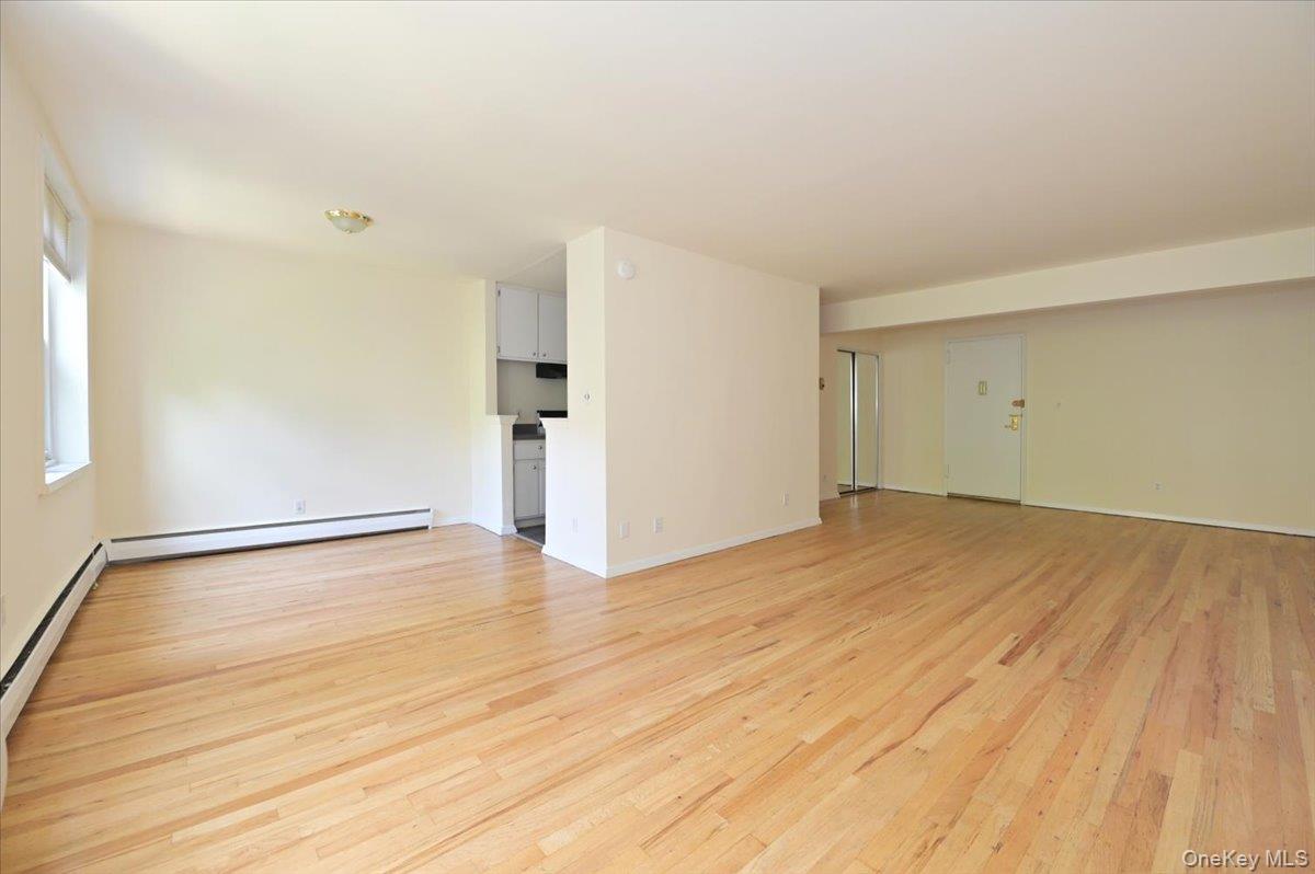 #6 photo, 25 CANTERBURY Road, ナッソー郡 Great Neck , NY 11021