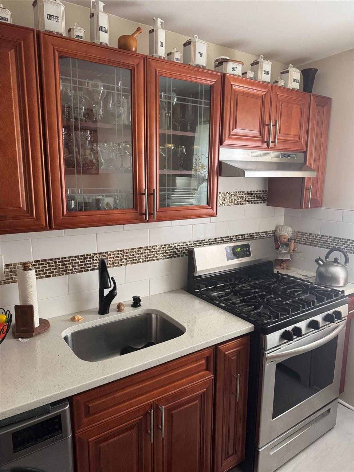 #3 photo, 233-06 131 Street, クイーンズ区 Rosedale , NY 11412