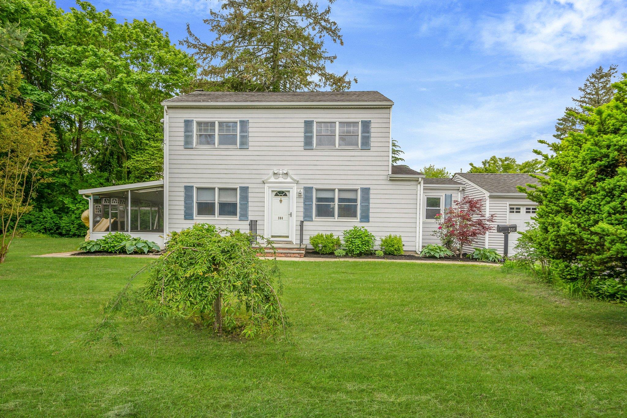 #1 photo, 396 Hillside Avenue, West Sayville , NY 11796