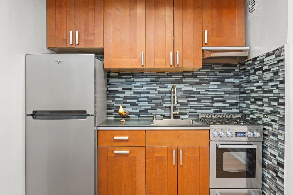 #7 photo, 15 Oliver Street, ブルックリン区 Brooklyn , NY 11209