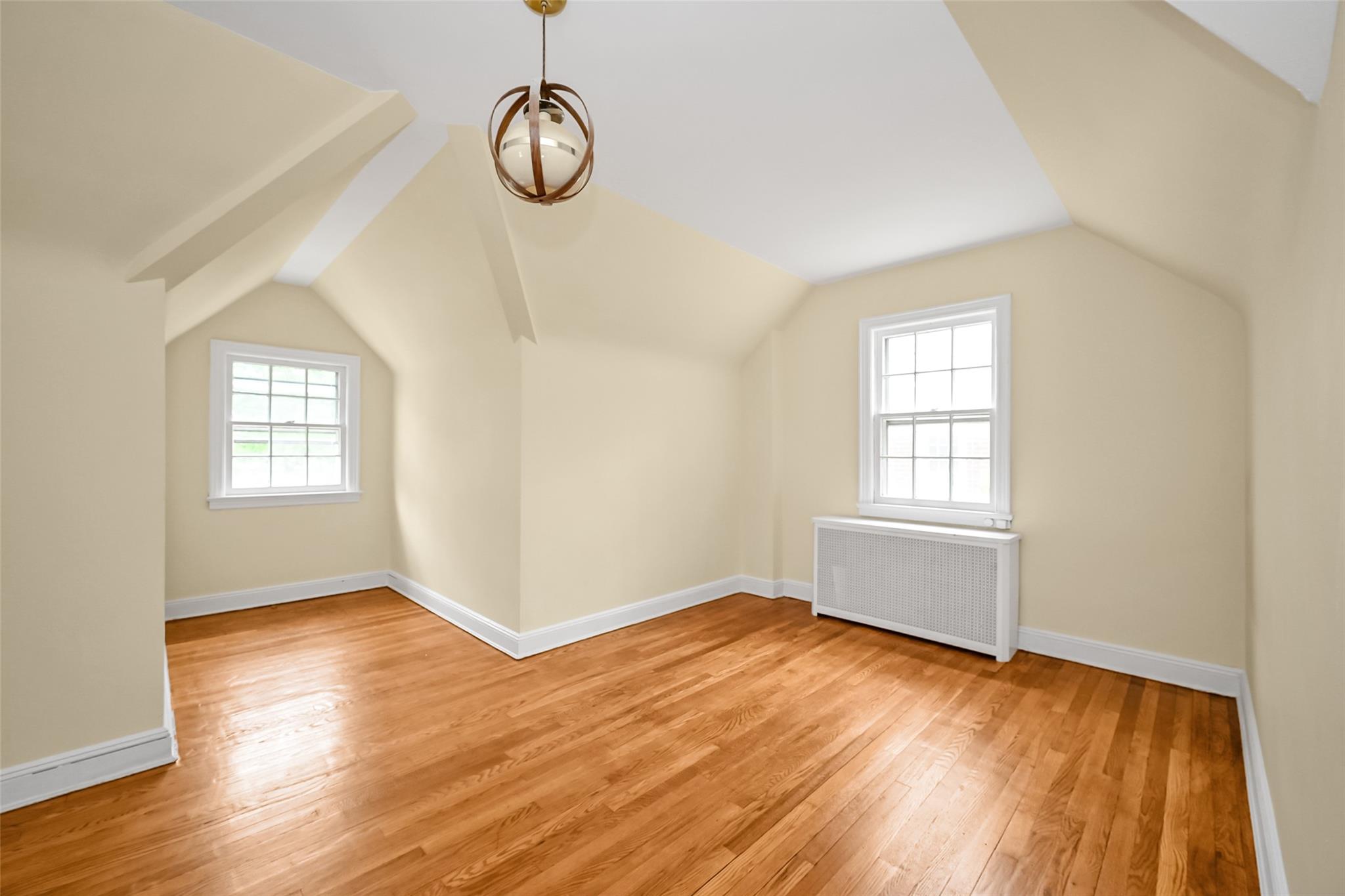 #15 photo, 86-32 Avon Street, Jamaica Estates , NY 11432