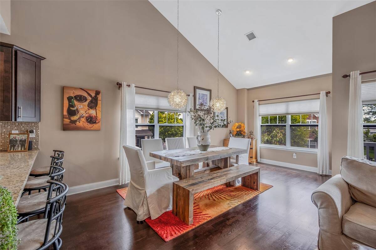 #16 photo, 135 Rosebud Court, サフォーク郡 Patchogue , NY 11772