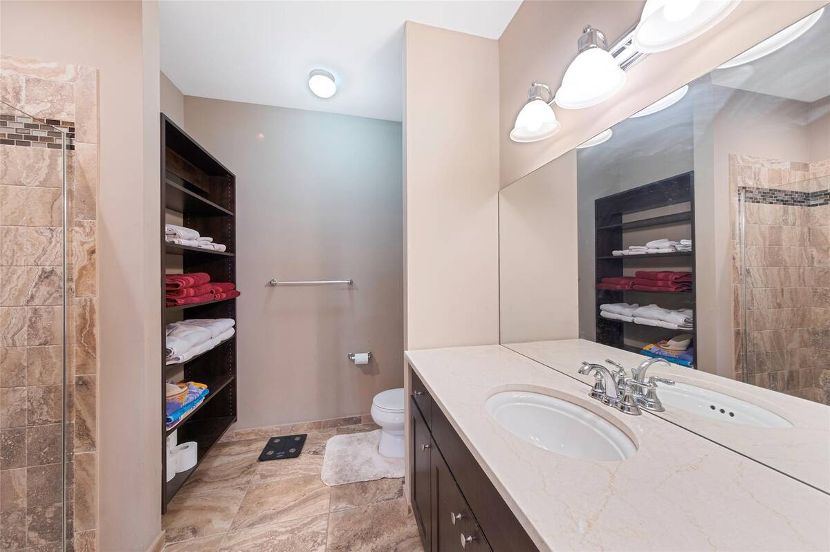 #29 photo, 135 Rosebud Court, サフォーク郡 Patchogue , NY 11772