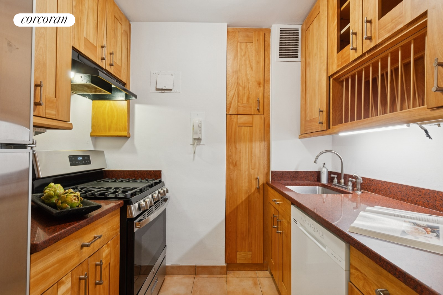 #6 photo, 175 W 13TH Street, マンハッタン Greenwich Village , NY 10011