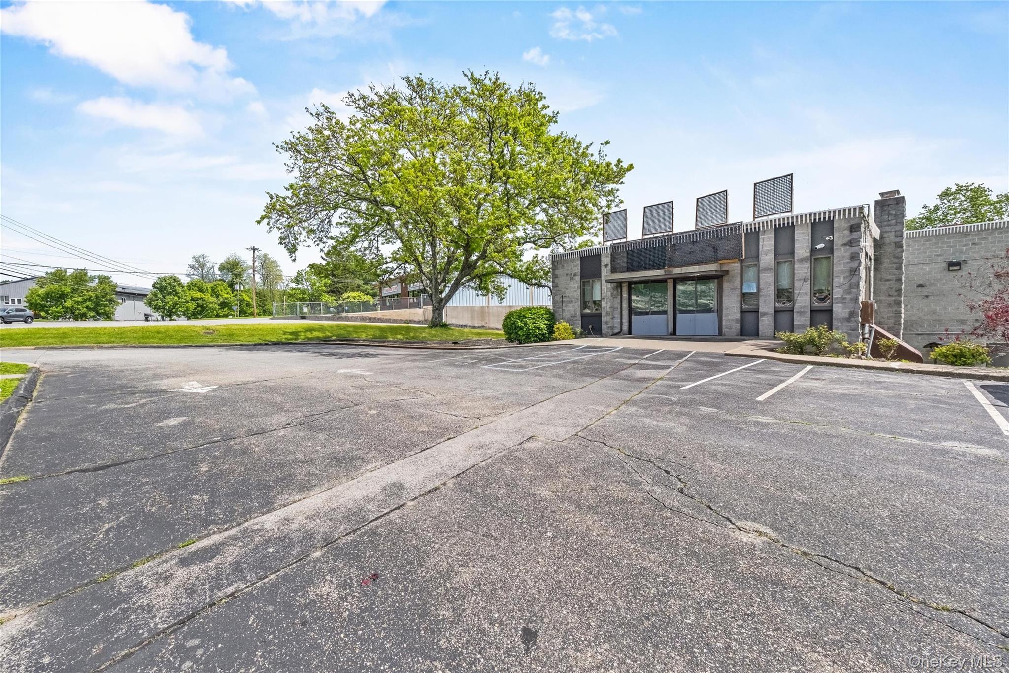 #2 photo, 1995 Route 6, Carmel , NY 10512