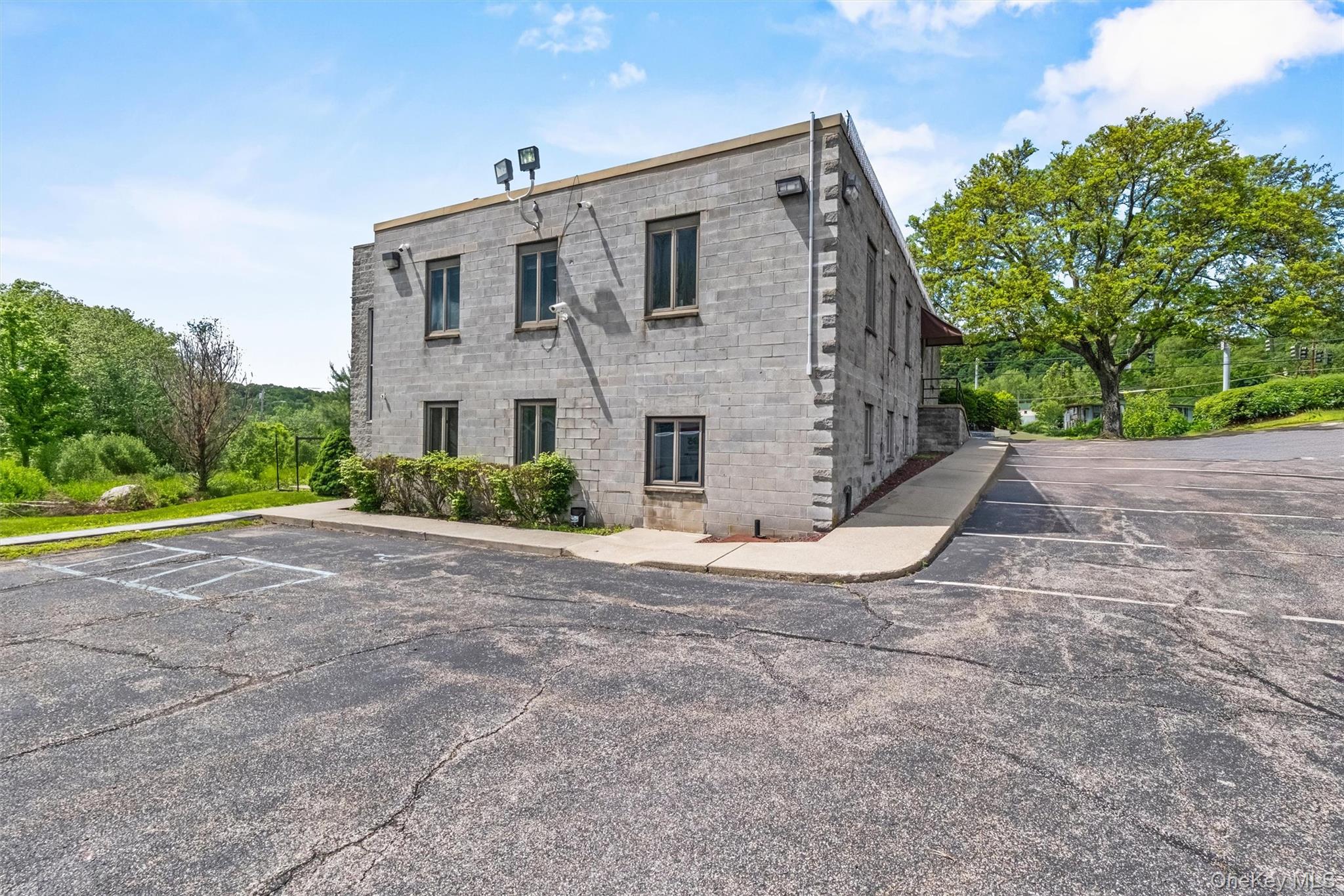 #5 photo, 1995 Route 6, Carmel , NY 10512