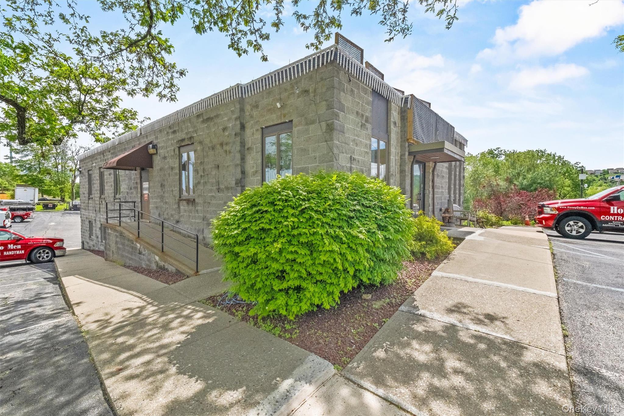 #8 photo, 1995 Route 6, Carmel , NY 10512