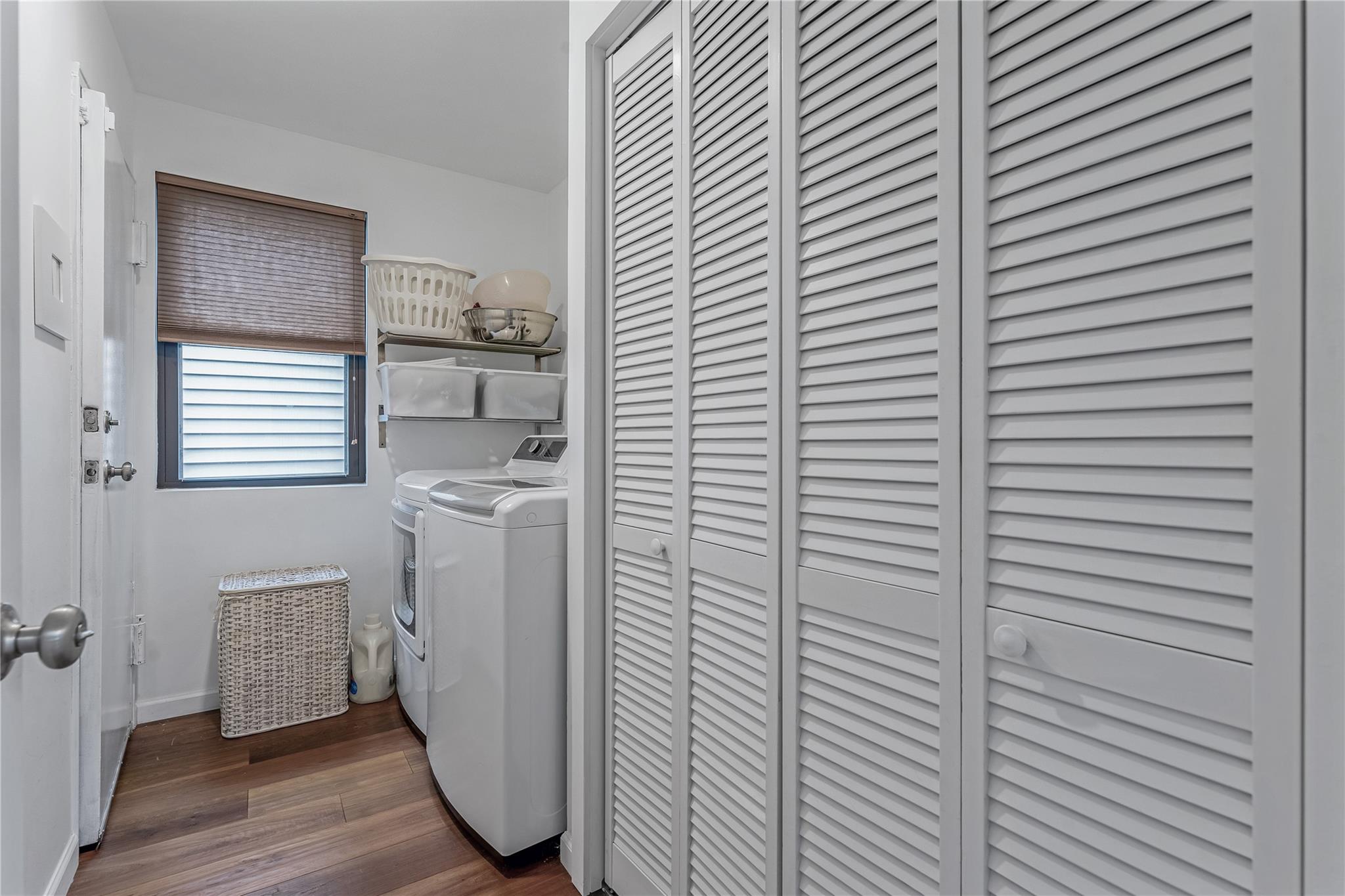 #18 photo, 291 Starling Court, Manhasset , NY 11030