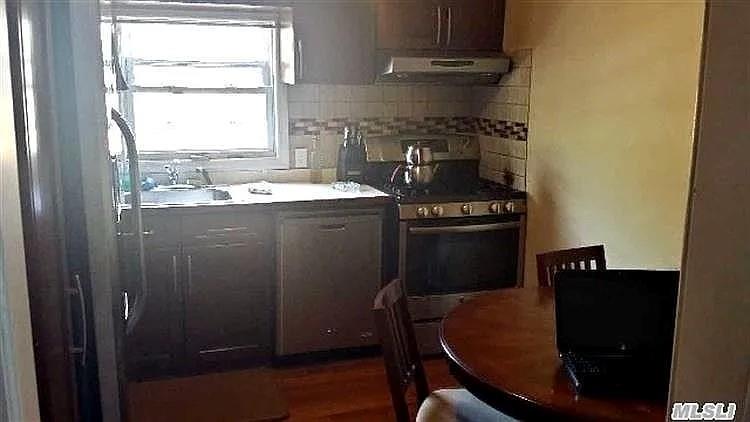 #3 photo, 569 PENINSULA Boulevard, ナッソー郡 Cedarhurst , NY 11516