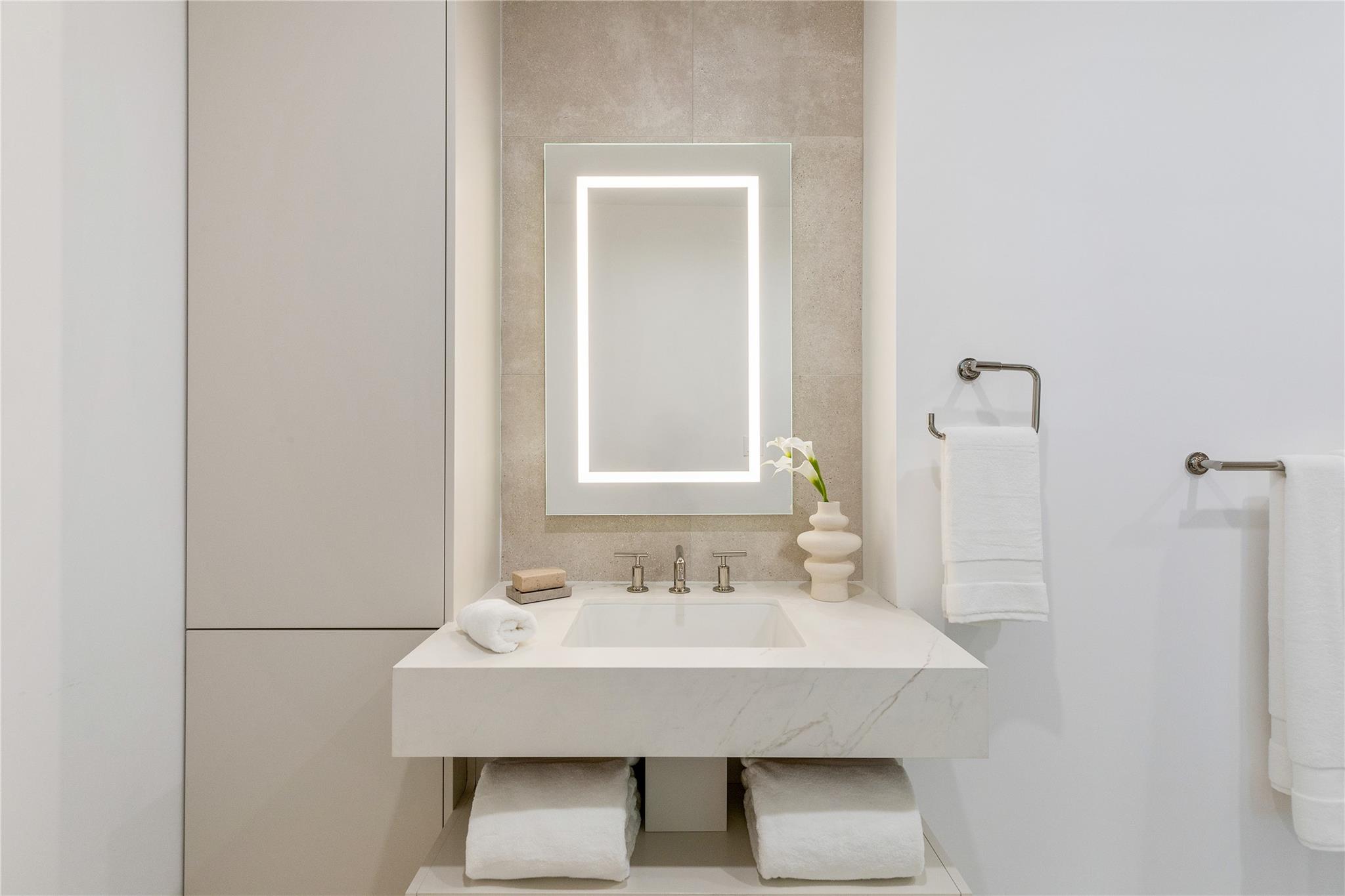 #10 photo, 100 Boardwalk, ナッソー郡 Long Beach , NY 11561