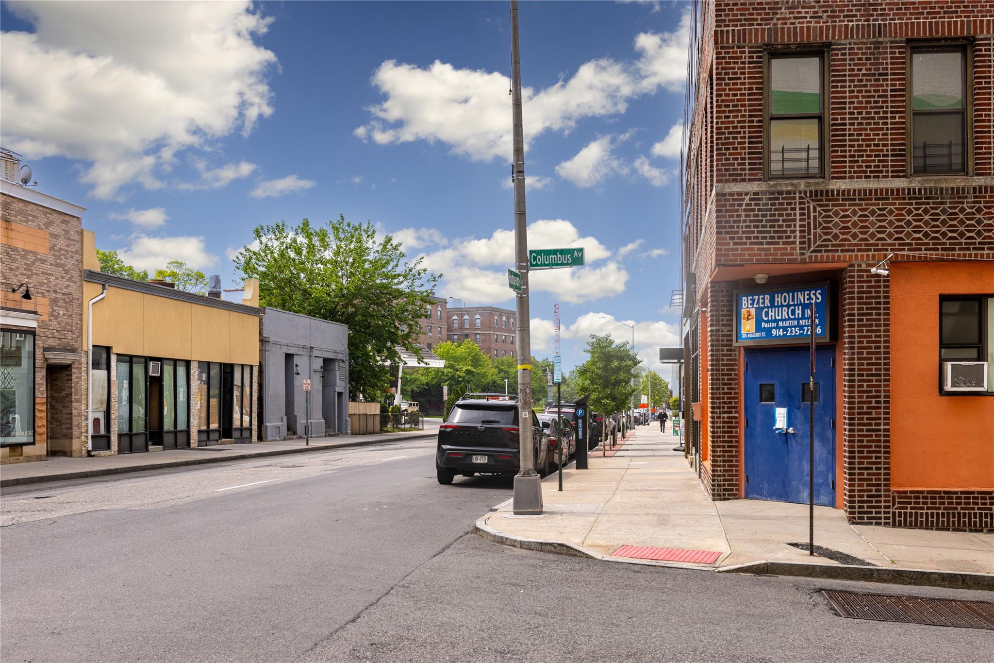 #2 photo, 375 Huguenot Street, New Rochelle , NY 10801