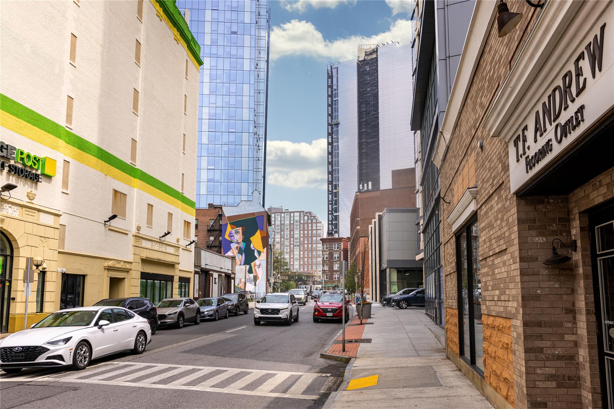 #4 photo, 375 Huguenot Street, New Rochelle , NY 10801