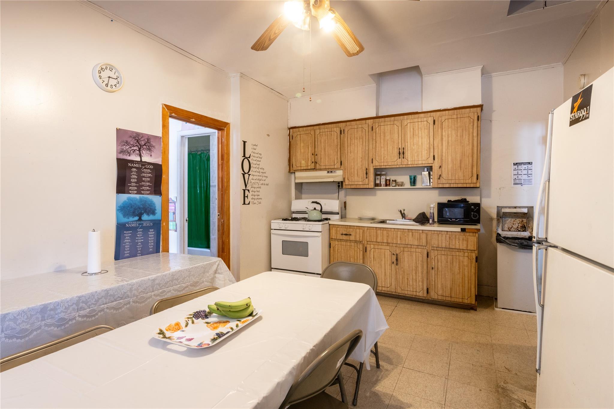 #9 photo, 375 Huguenot Street, New Rochelle , NY 10801