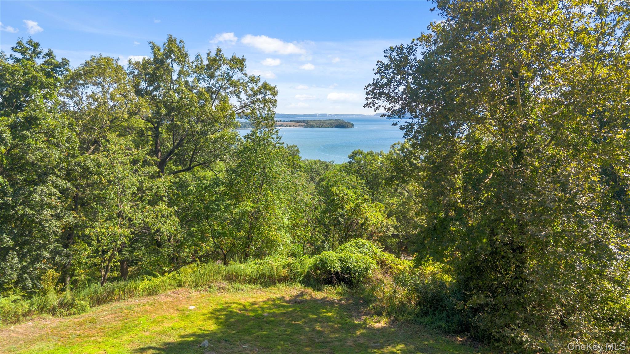 #12 photo, 3 Prickly Pear Hill Road, Croton-on-Hudson , NY 10520