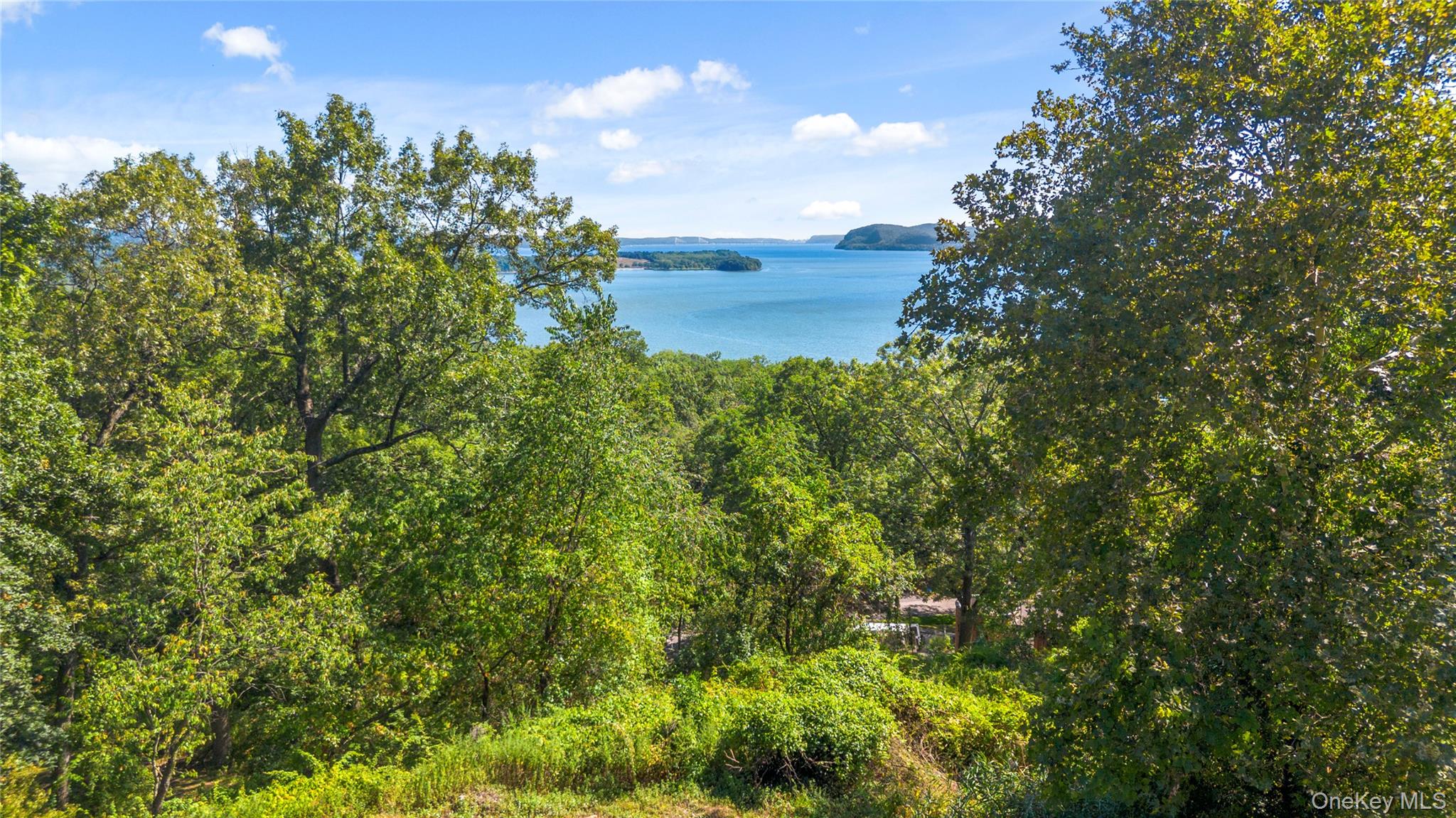 #5 photo, 3 Prickly Pear Hill Road, Croton-on-Hudson , NY 10520