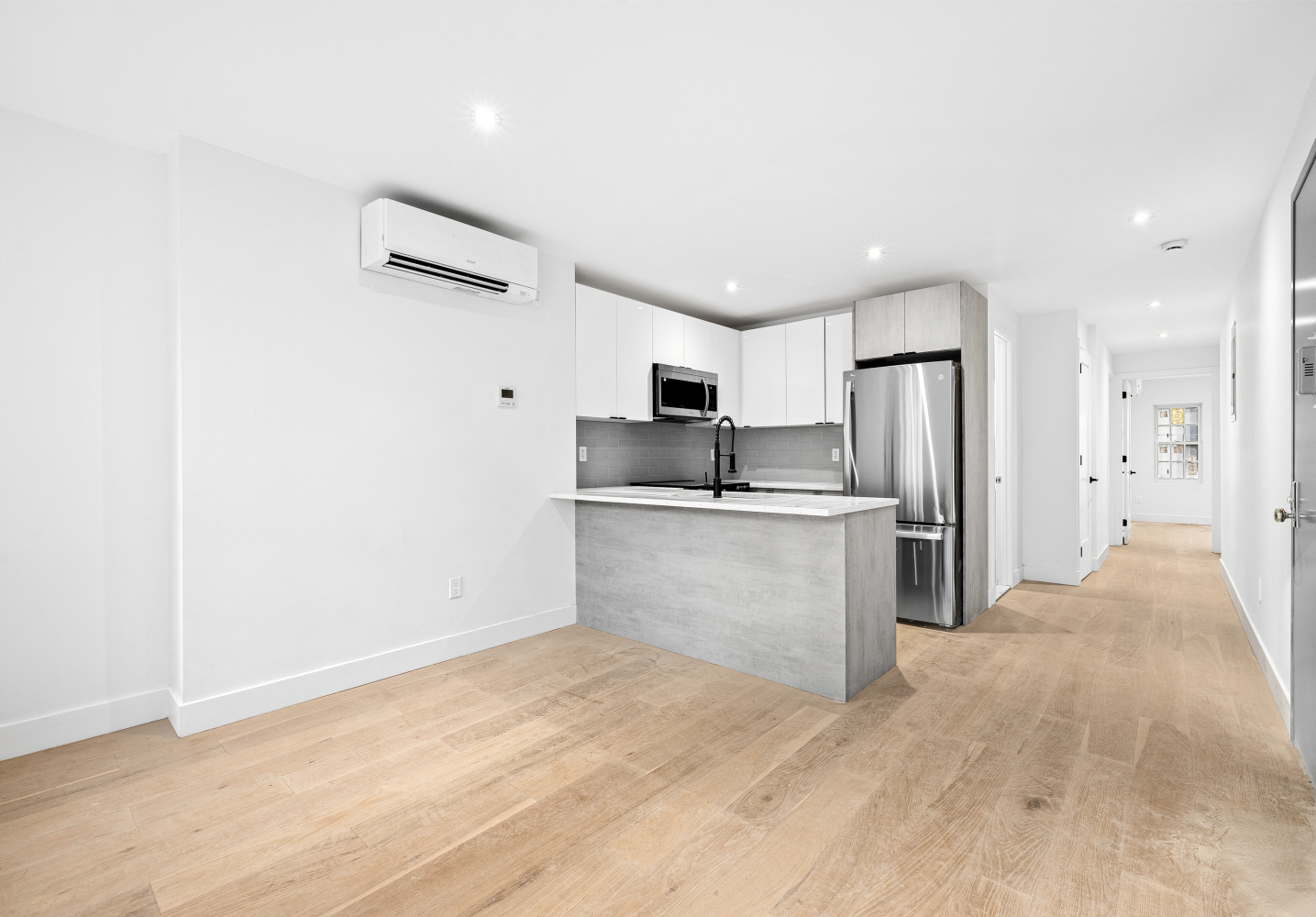 #9 photo, 113 W 13TH Street, マンハッタン Greenwich Village , NY 10011