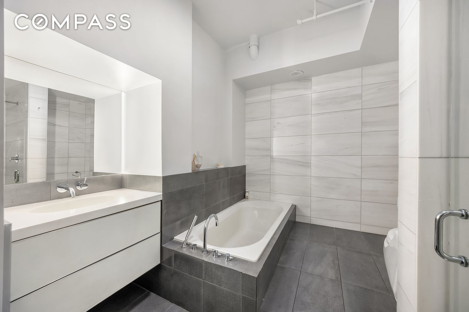 #18 photo, 36 W 15th Street, マンハッタン Flatiron , NY 10011