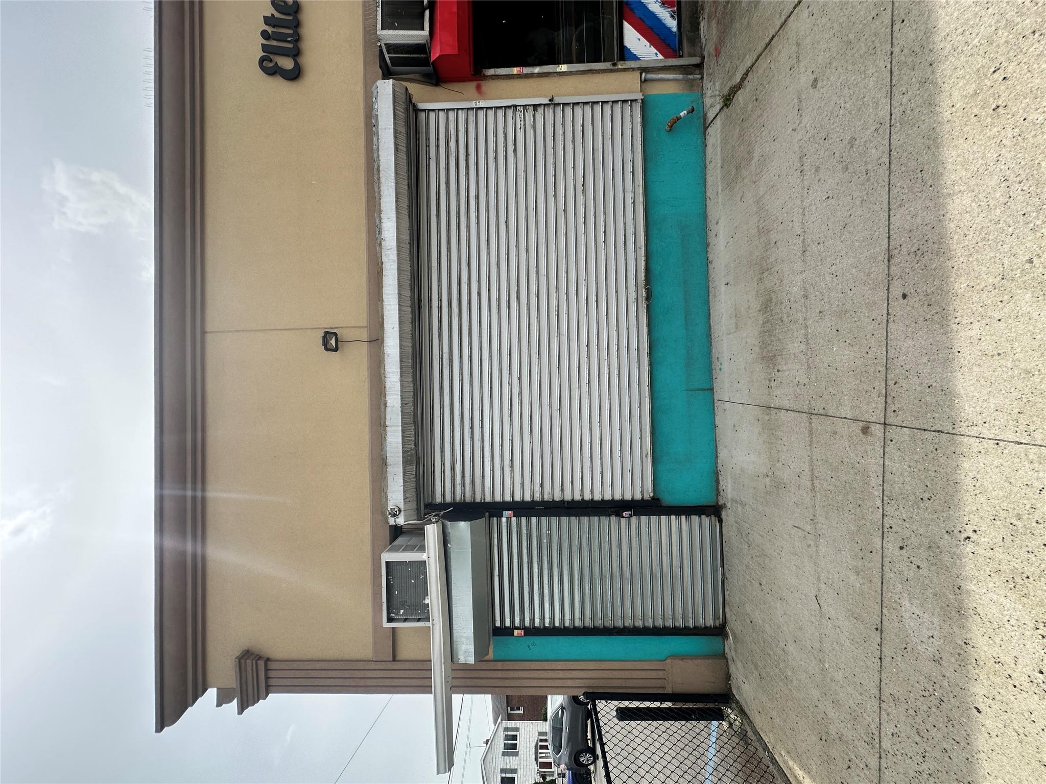 #5 photo, 1483B Hempstead Turnpike, ナッソー郡 Elmont , NY 11003