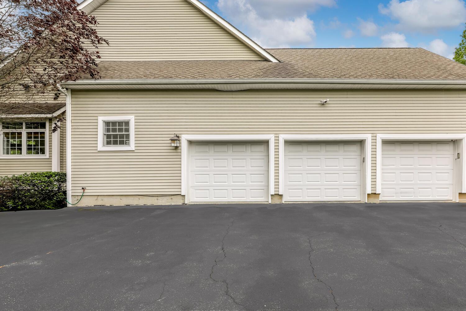 #4 photo, 58 Montebello Road, Suffern , NY 10901