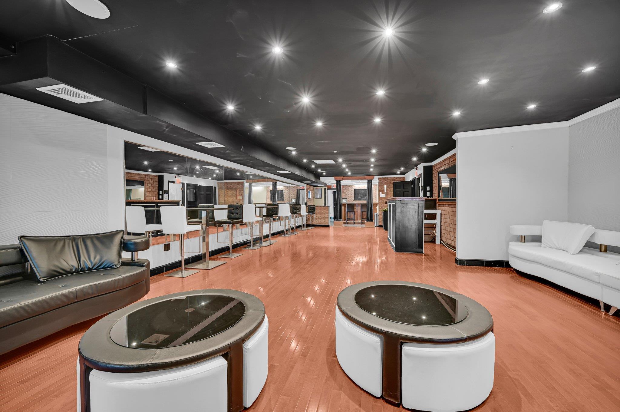 #10 photo, 135 Westchester Square, ブロンクス区 Bronx , NY 10461