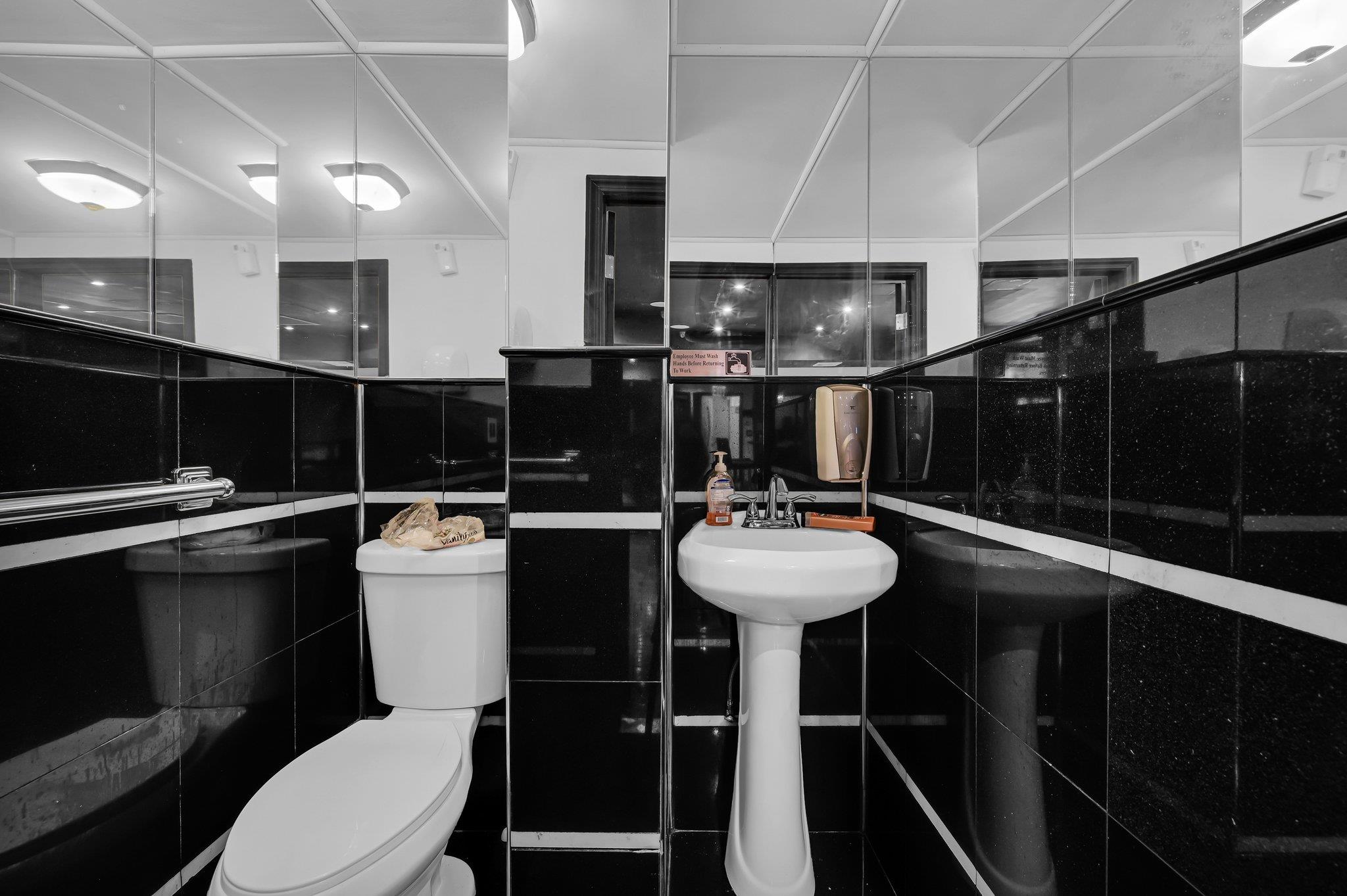 #6 photo, 135 Westchester Square, ブロンクス区 Bronx , NY 10461