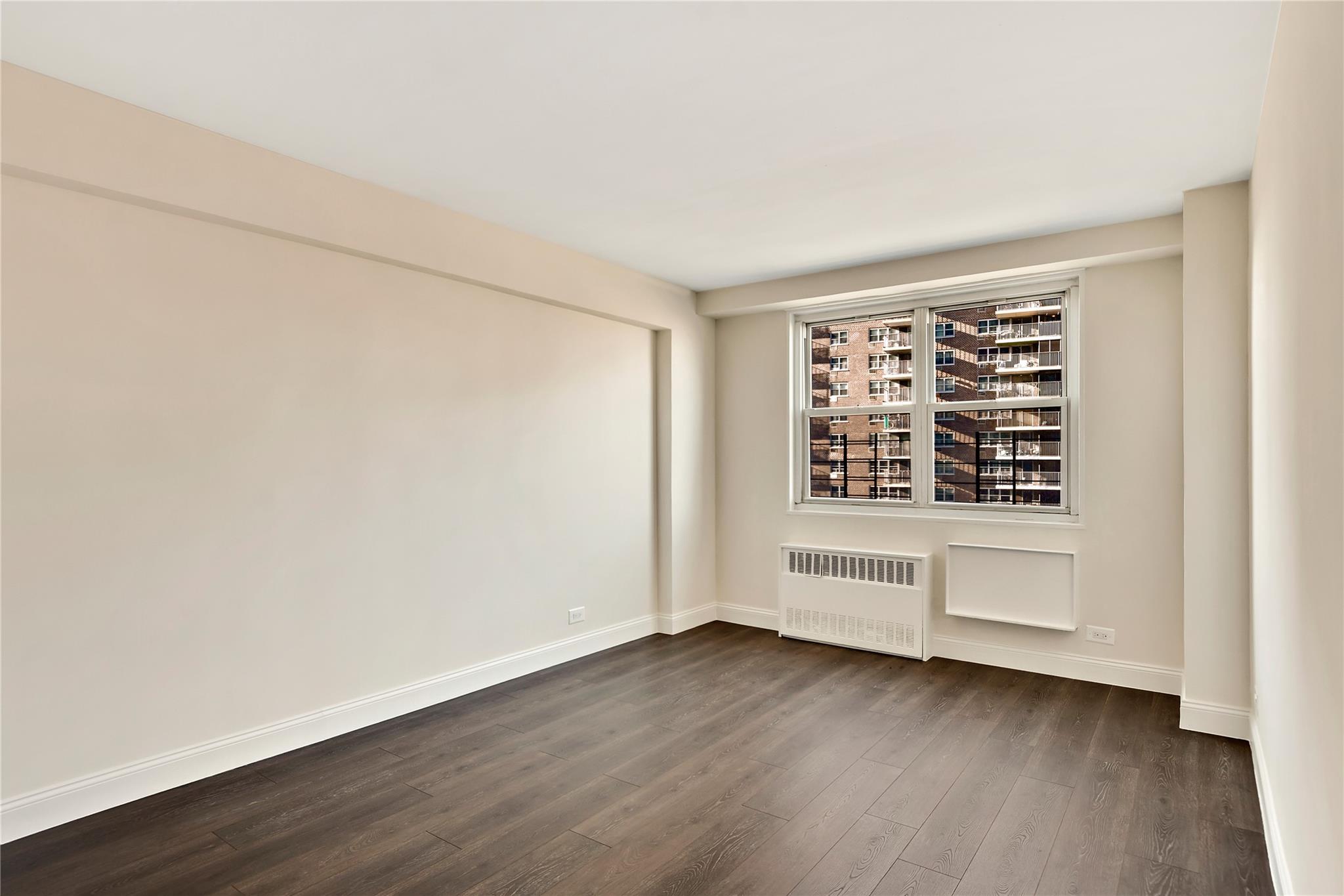 #16 photo, 825 Morrison Avenue, ブロンクス区 Bronx , NY 10473