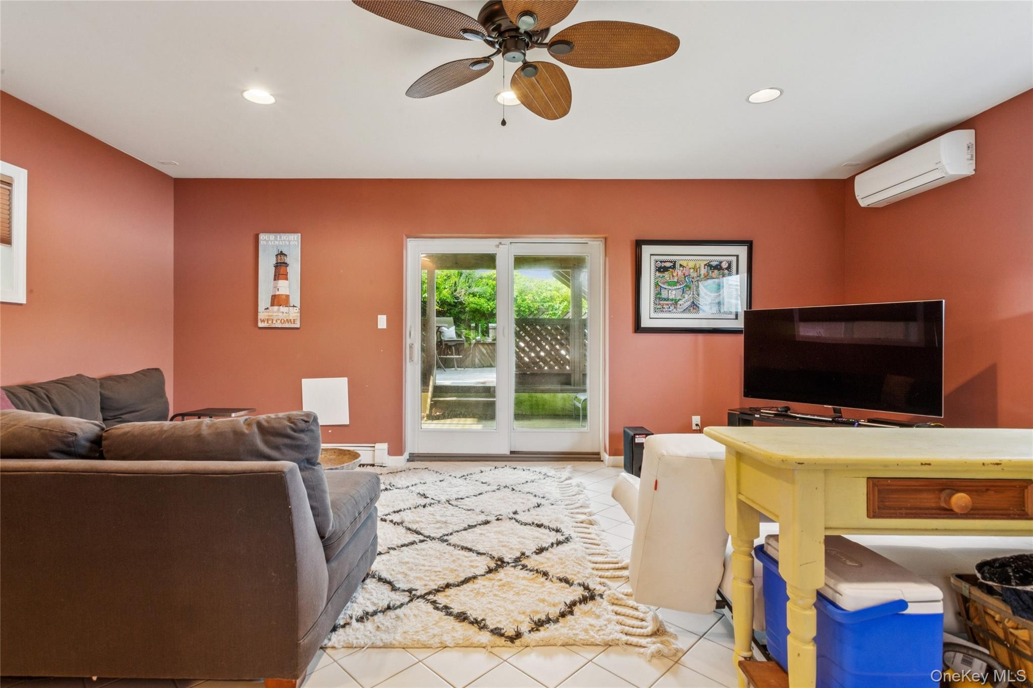 #13 photo, 931 Oceanfront Street, Long Beach , NY 11561