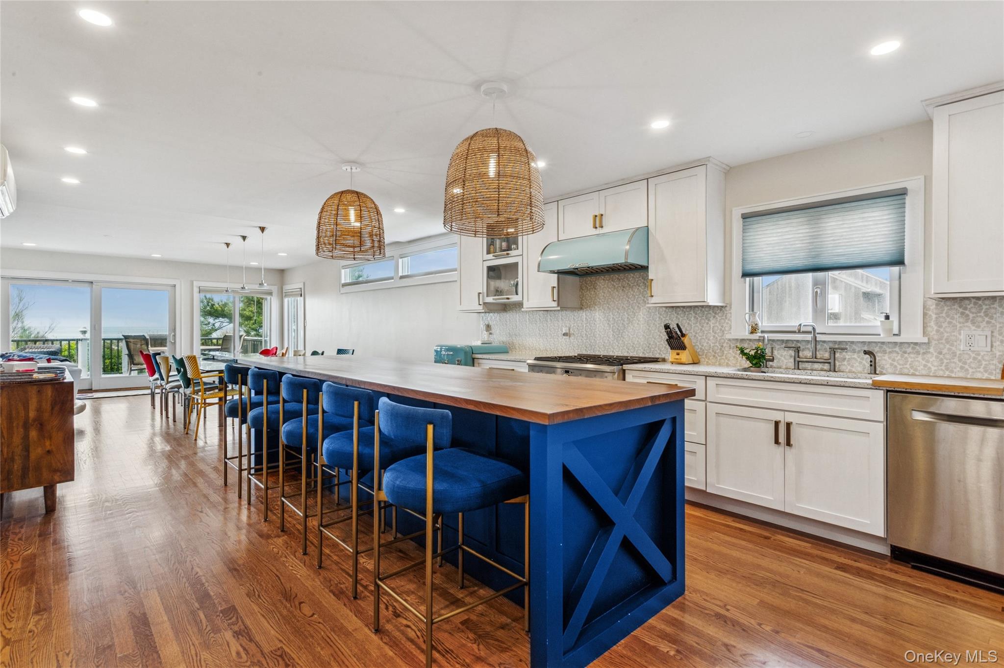 #14 photo, 931 Oceanfront Street, Long Beach , NY 11561