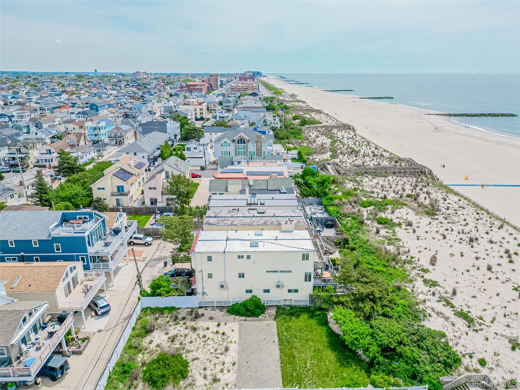 #6 photo, 931 Oceanfront Street, Long Beach , NY 11561