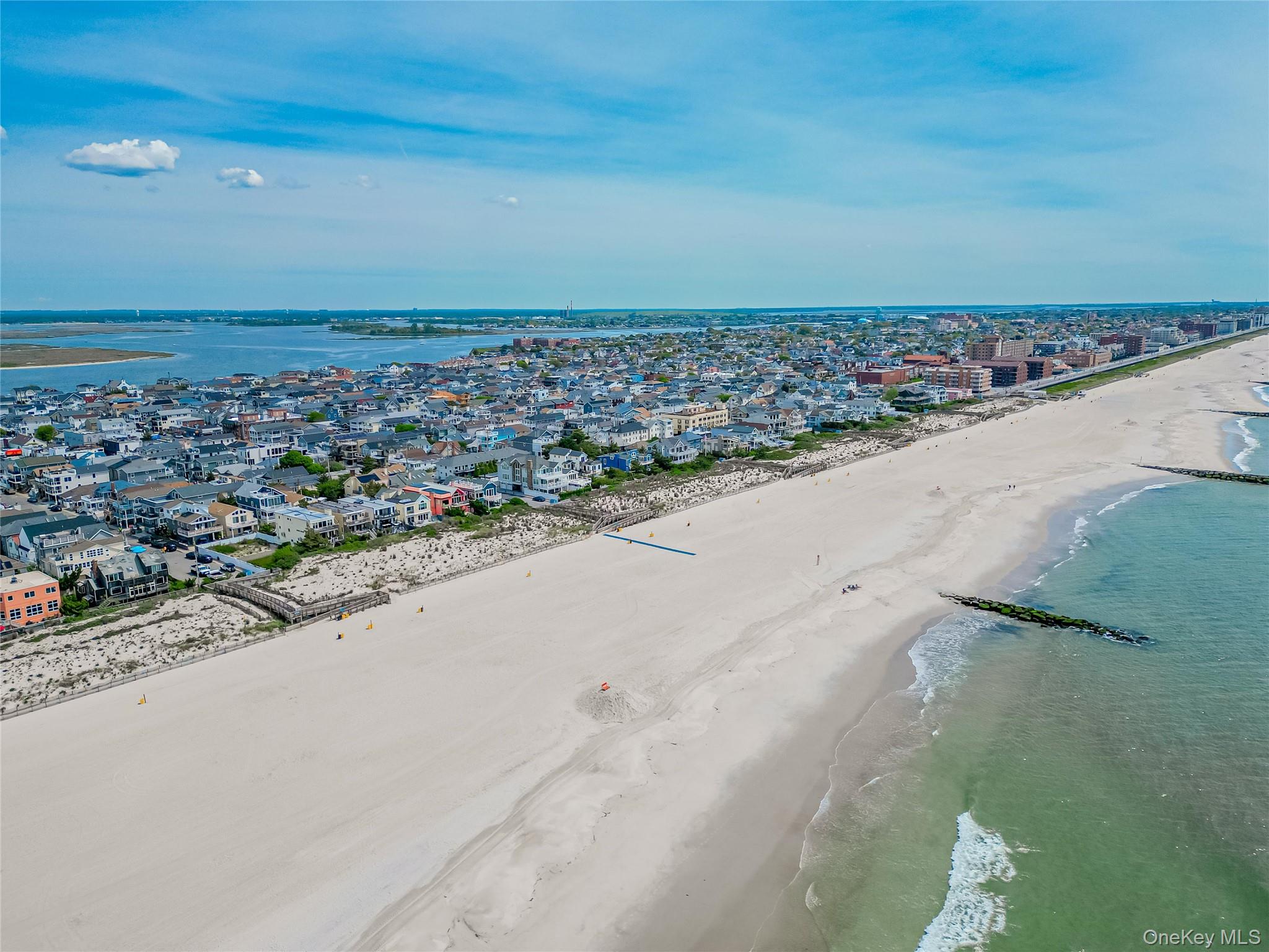 #8 photo, 931 Oceanfront Street, Long Beach , NY 11561