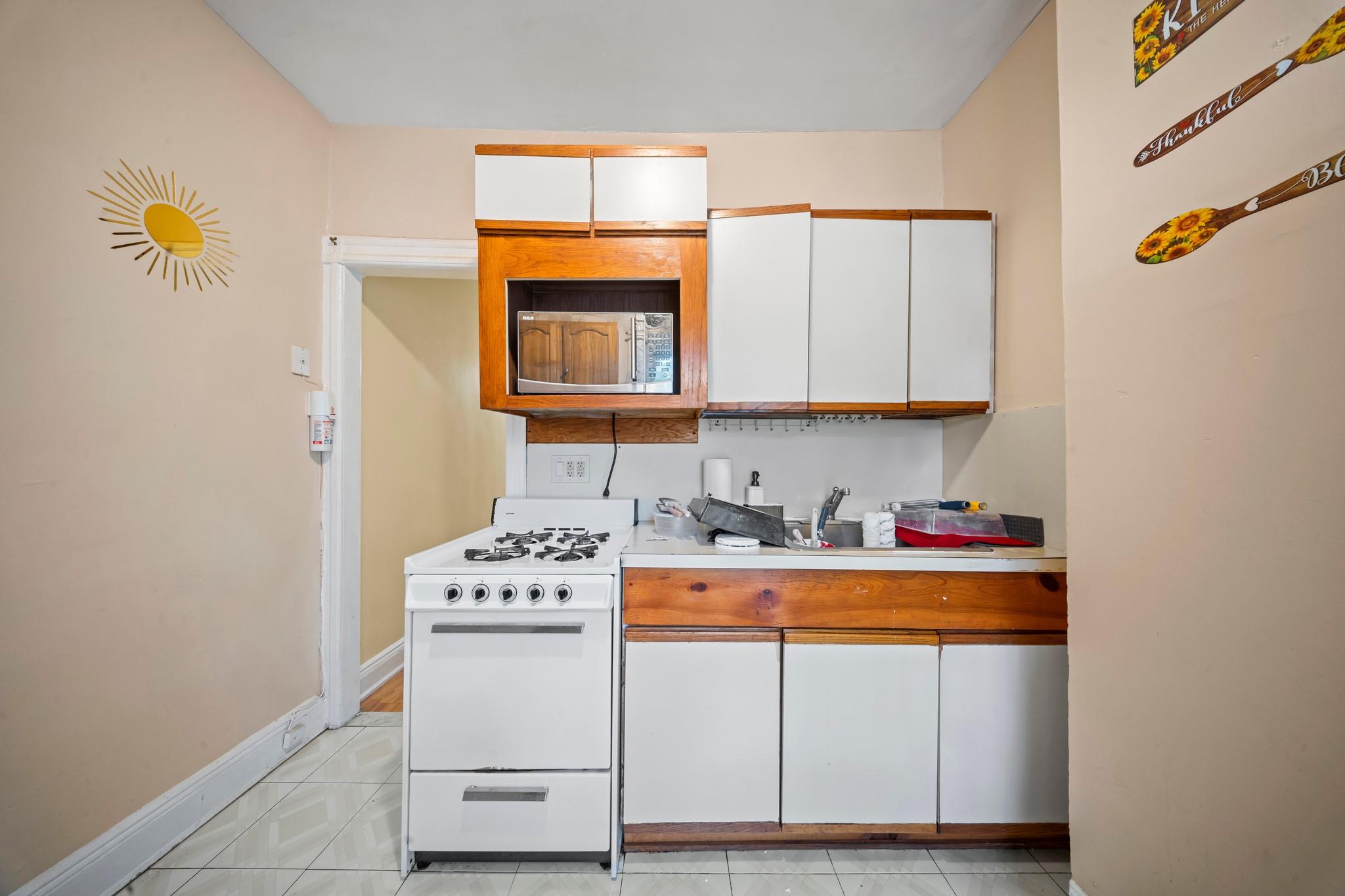 #18 photo, 8564 79th Street, 皇后區 木港 Woodhaven , NY 11421